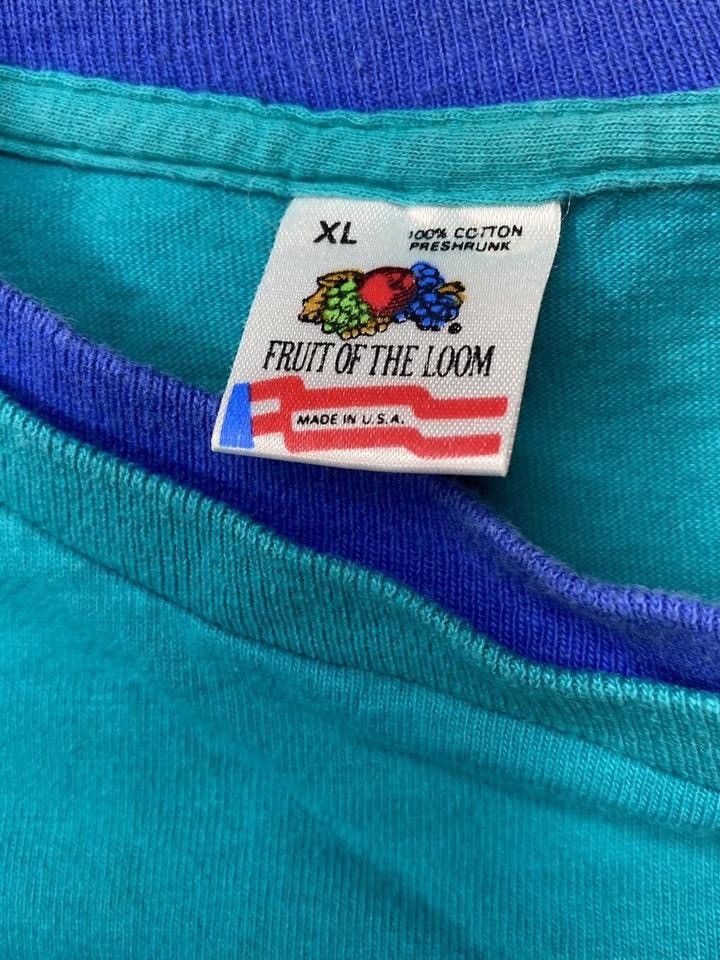 Fruit Of The Loom Fruit of the Loom USA Made 90s Blue Contrast Collar Tee (XL) Size US XL / EU 56 / 4 - 5 Thumbnail