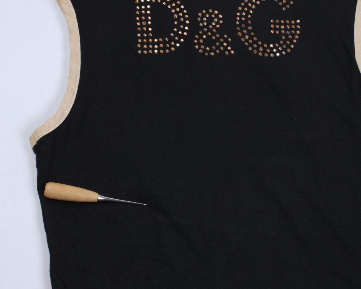 Designer × Dolce & Gabbana × Vintage DOLCE GABBANA Vintage Caligola Studded Rhinestones Logo Tank Size M / US 6-8 / IT 42-44 - 15 Thumbnail