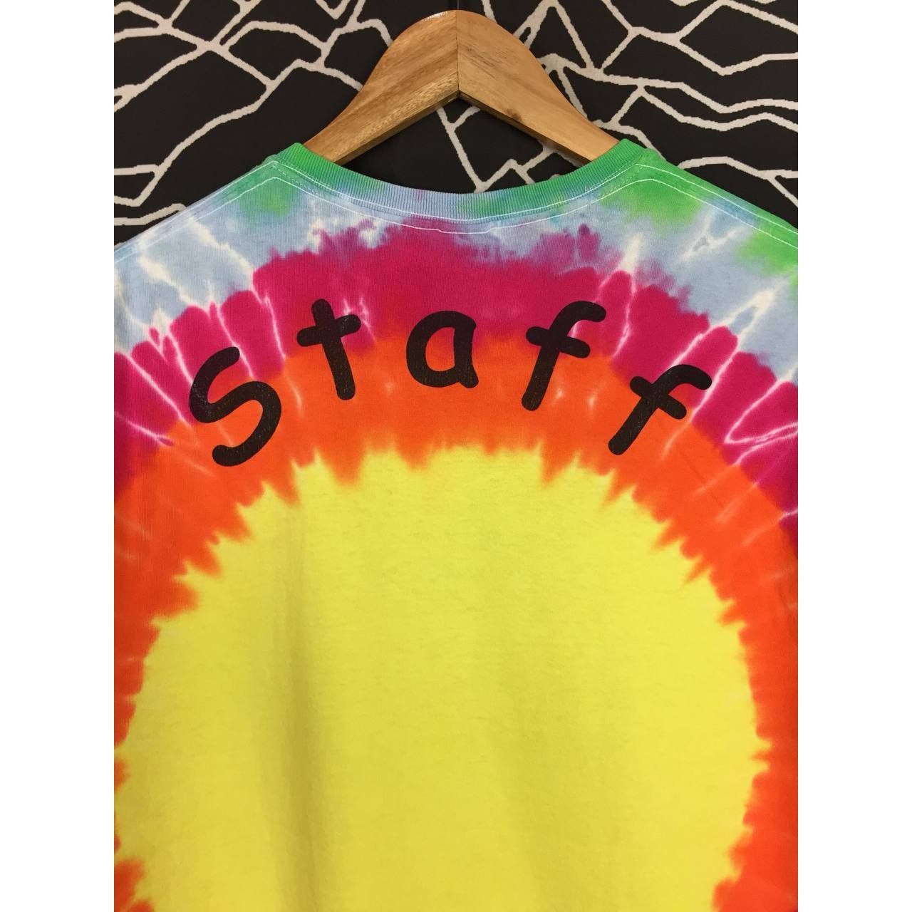 Gildan × Vintage Get Wise Classic Psychedelic Tie Dye Crew Staff Tee Size US L / EU 52-54 / 3 - 7 Thumbnail