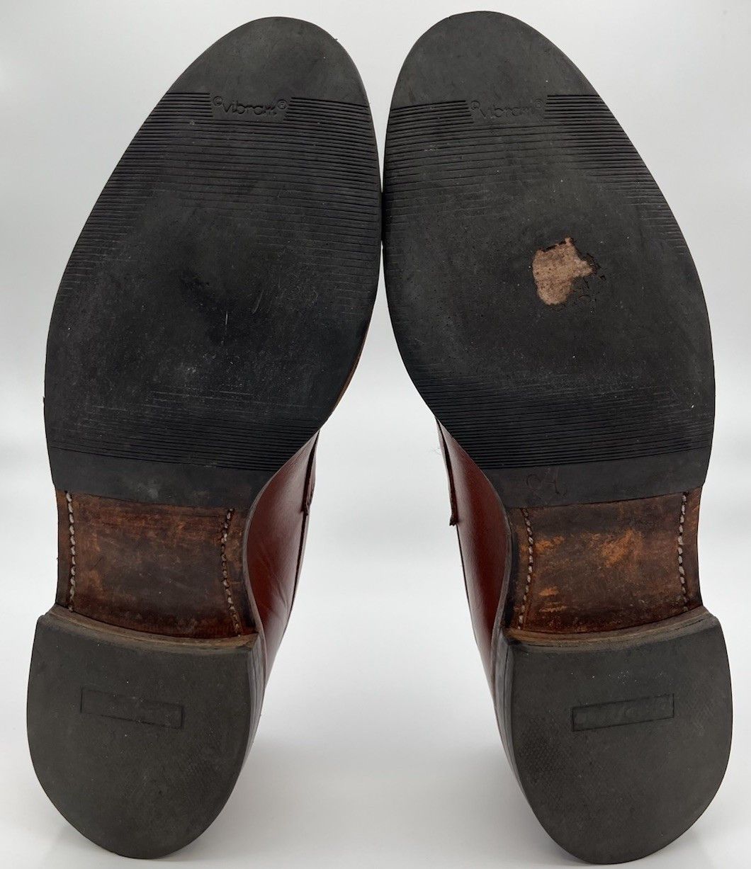 Allen Edmonds Allen Edmonds LEYLAND Chili Brown Leather Penny Loafers 10D Size US 10 / EU 43 - 10 Thumbnail