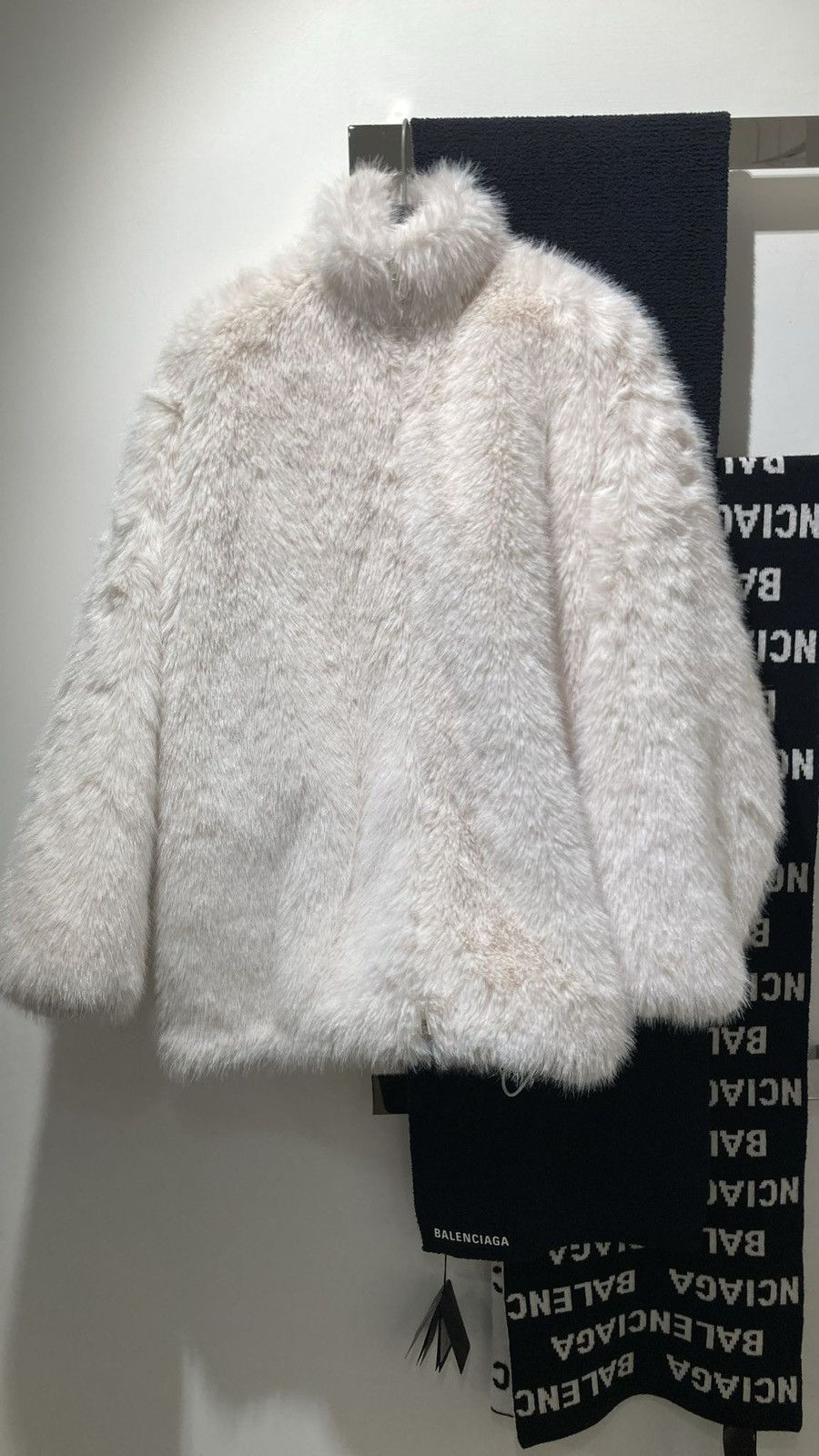 Balenciaga Fake Fur Zip Up Logo Jacket Coat Size US M / EU 48-50 / 2 - 2 Thumbnail