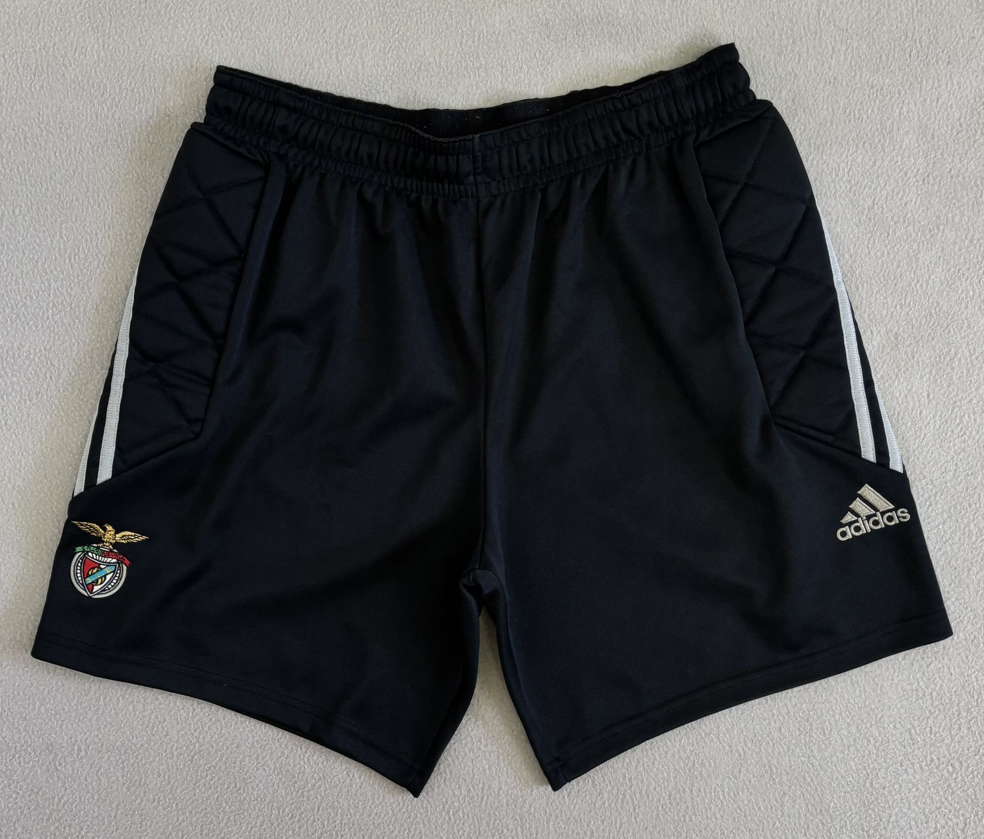 Adidas Benfica Lisbon 2002/2003 Adidas Goalkeeper Shorts size M Size US 33 - 1 Thumbnail