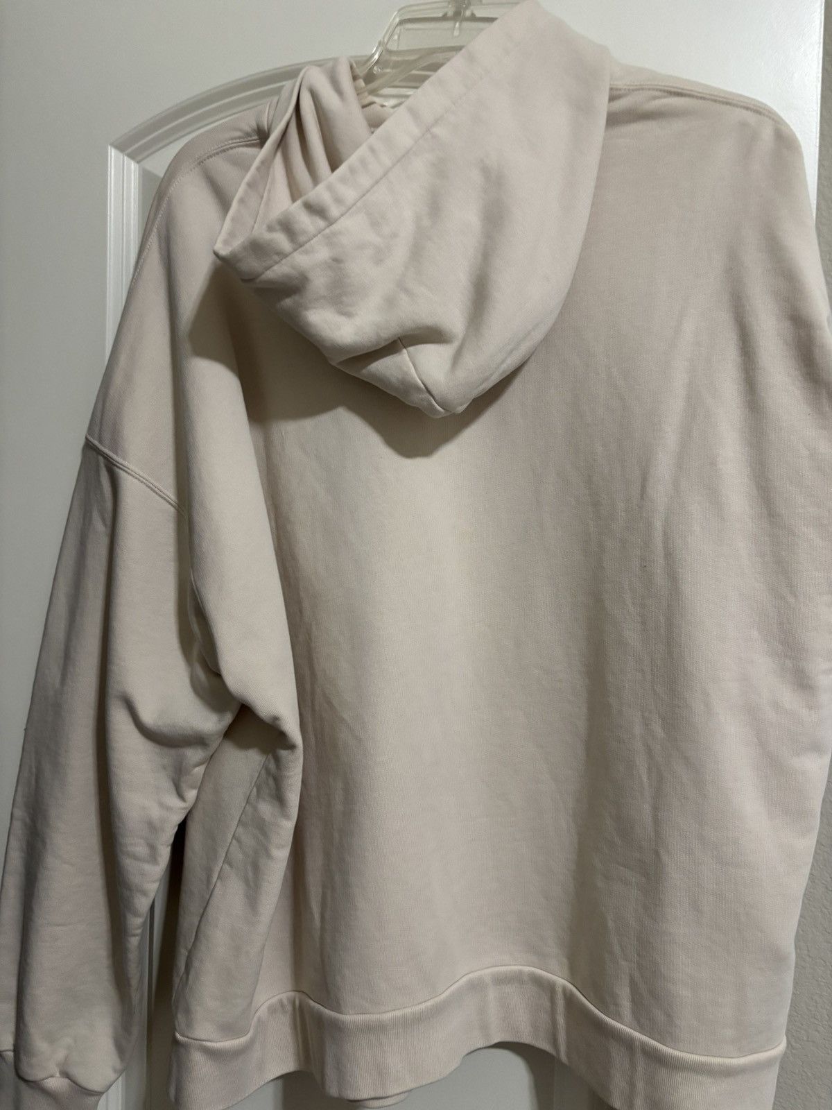 Balenciaga balenciaga “retail therapy” hoodie Size US S / EU 44-46 / 1 - 2 Thumbnail