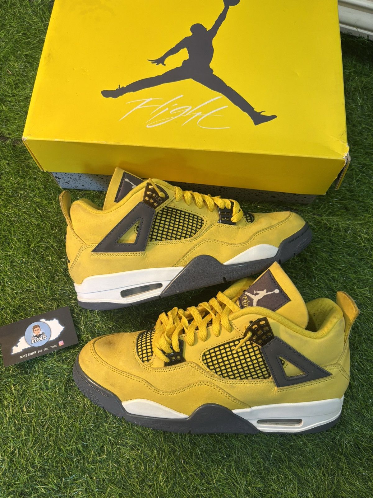 Jordan Brand Jordan 4 lightning Size US 11.5 / EU 44-45 - 1 Thumbnail