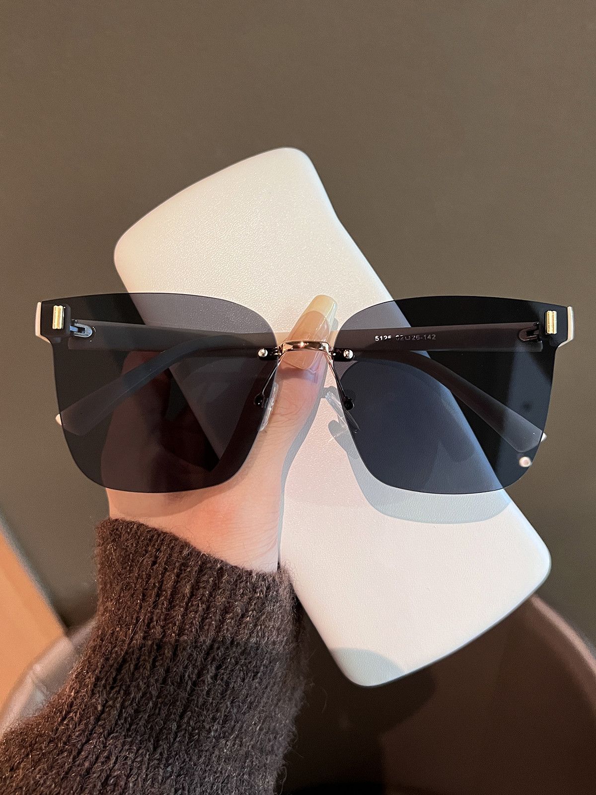 VIBE Matchless Street ins style custom avant-garde sunglasses Size ONE SIZE - 5 Thumbnail