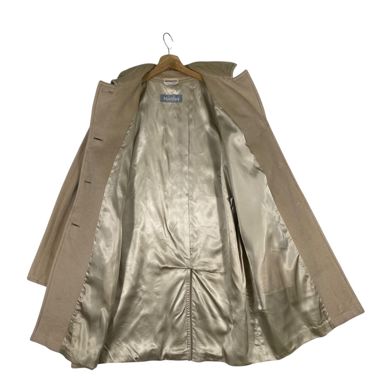 MAX&Co. × Max Mara × Weekend Max Mara Vintage Max Mara Wool Button Jacket Size 4 Brown Colour Size S / US 4 / IT 40 - 5 Thumbnail