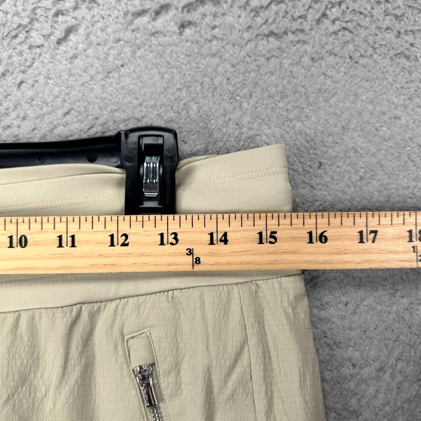 Athleta Athleta Sweatpants Jogger Womens 8 Gray Beige Lightweight Performance Stretch Tech Pants Casual Activewear Size 30" / US 8 / IT 44 - 7 Thumbnail