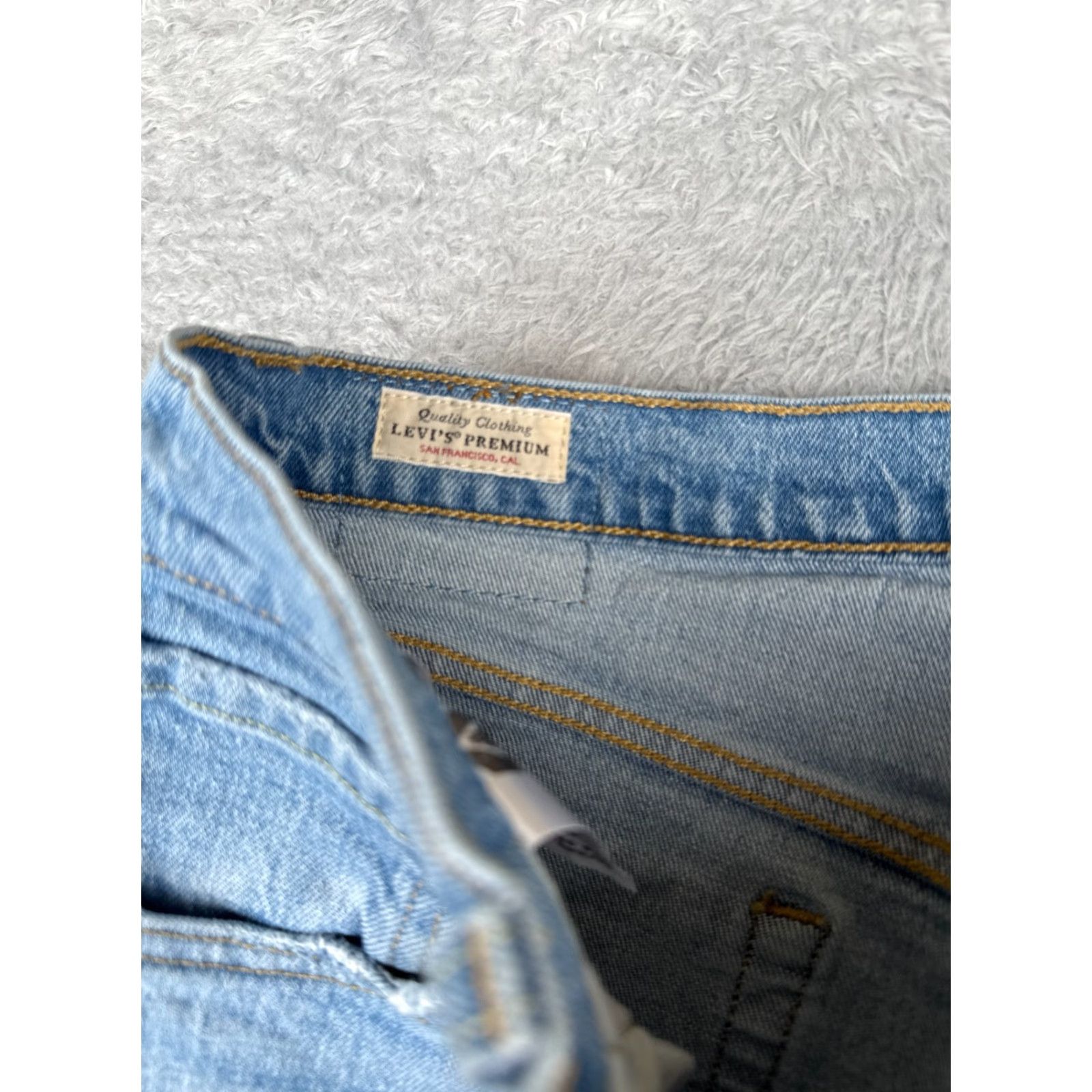 Levi's Levi's 501 Jeans Womens Size 30 Blue Denim Skinny High Rise Cotton Bestseller EU45 Size 30" / US 8 / IT 44 - 6 Thumbnail