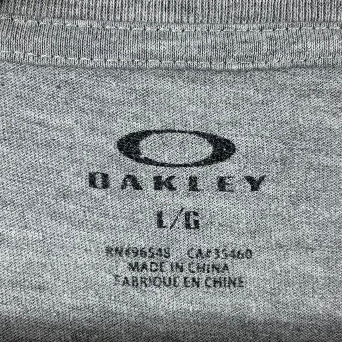 Oakley Vintage OAKLEY SKATEBOARD FOTOFOLIO Road Tee Size US L / EU 52-54 / 3 - 5 Thumbnail