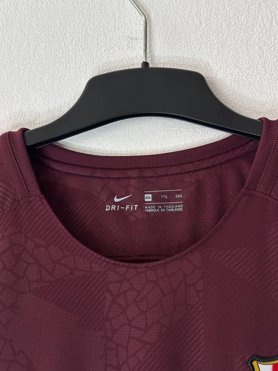 Nike Nike FC Barcelona 2017 Third Soccer Jersey Burgundy XXL Size US XXL / EU 58 / 5 - 4 Thumbnail