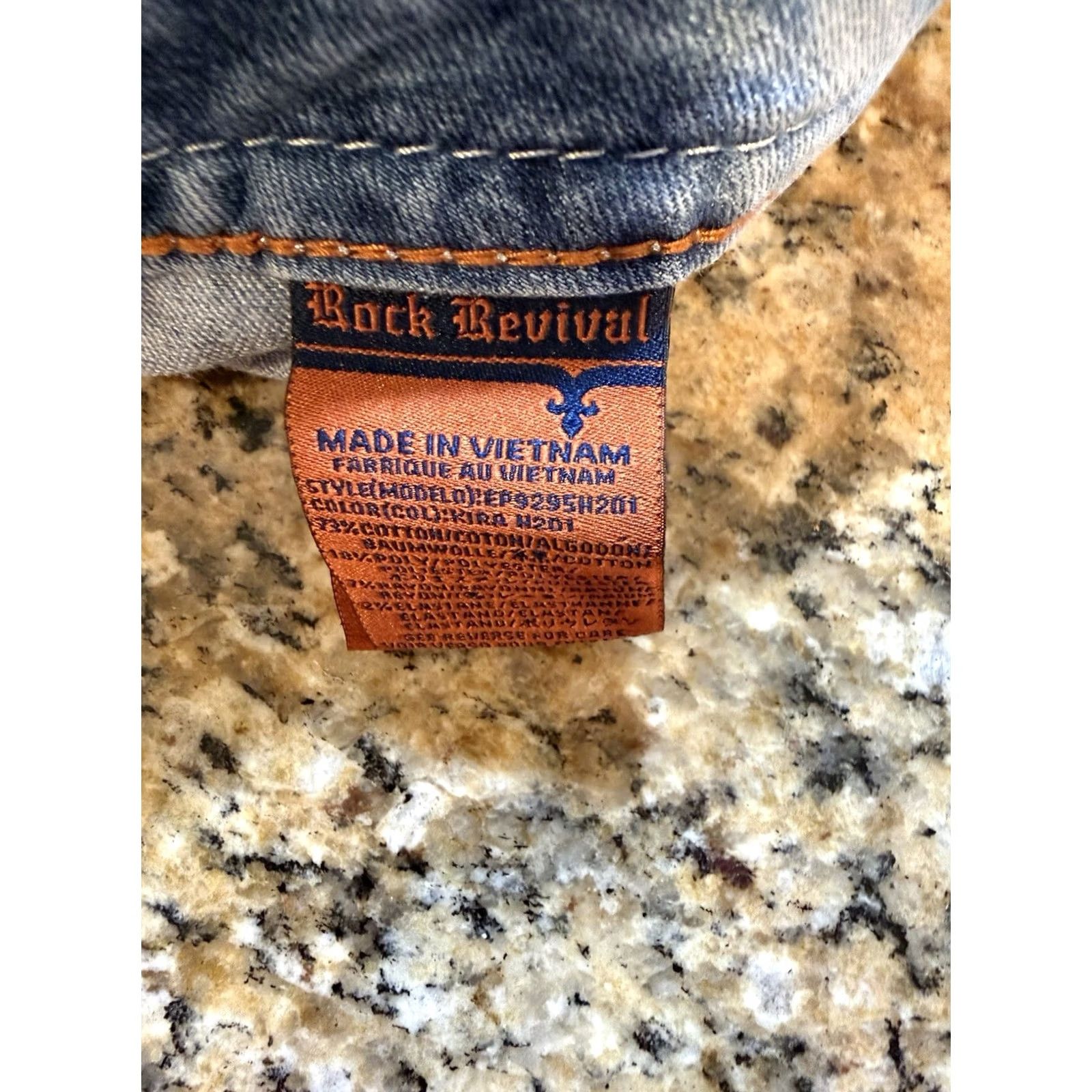 Vintage Rock Revival Kira denim acid-wash distressed jean shorts w rhinestones sz 29 Rock Shorts Women Regular 29 Blue Rhinestone Grunge Y2k Size 29" - 7 Thumbnail