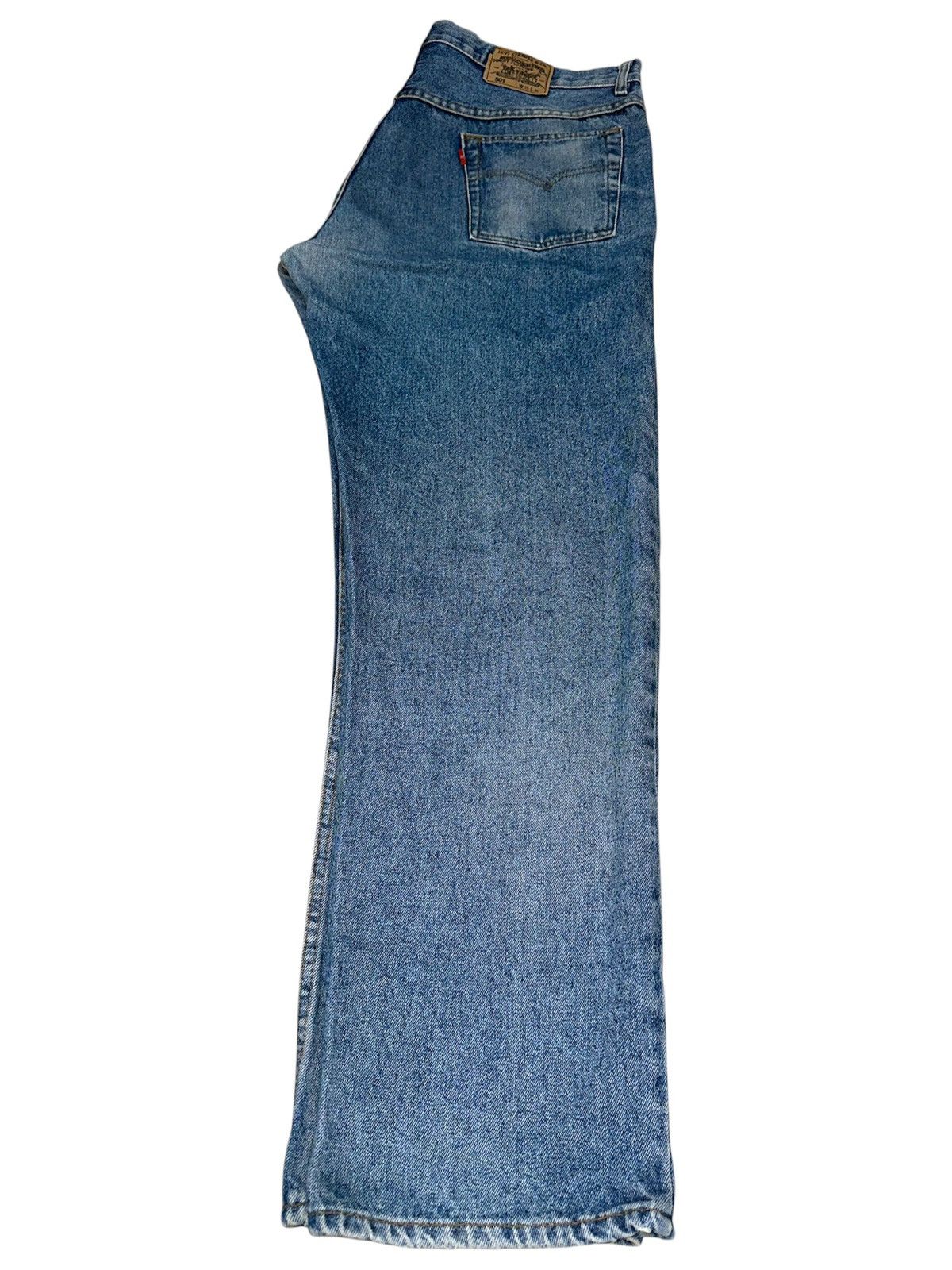 Levi's Vintage Clothing Levis x vintagex 501 (in brand new condition) Size US 35 - 7 Thumbnail