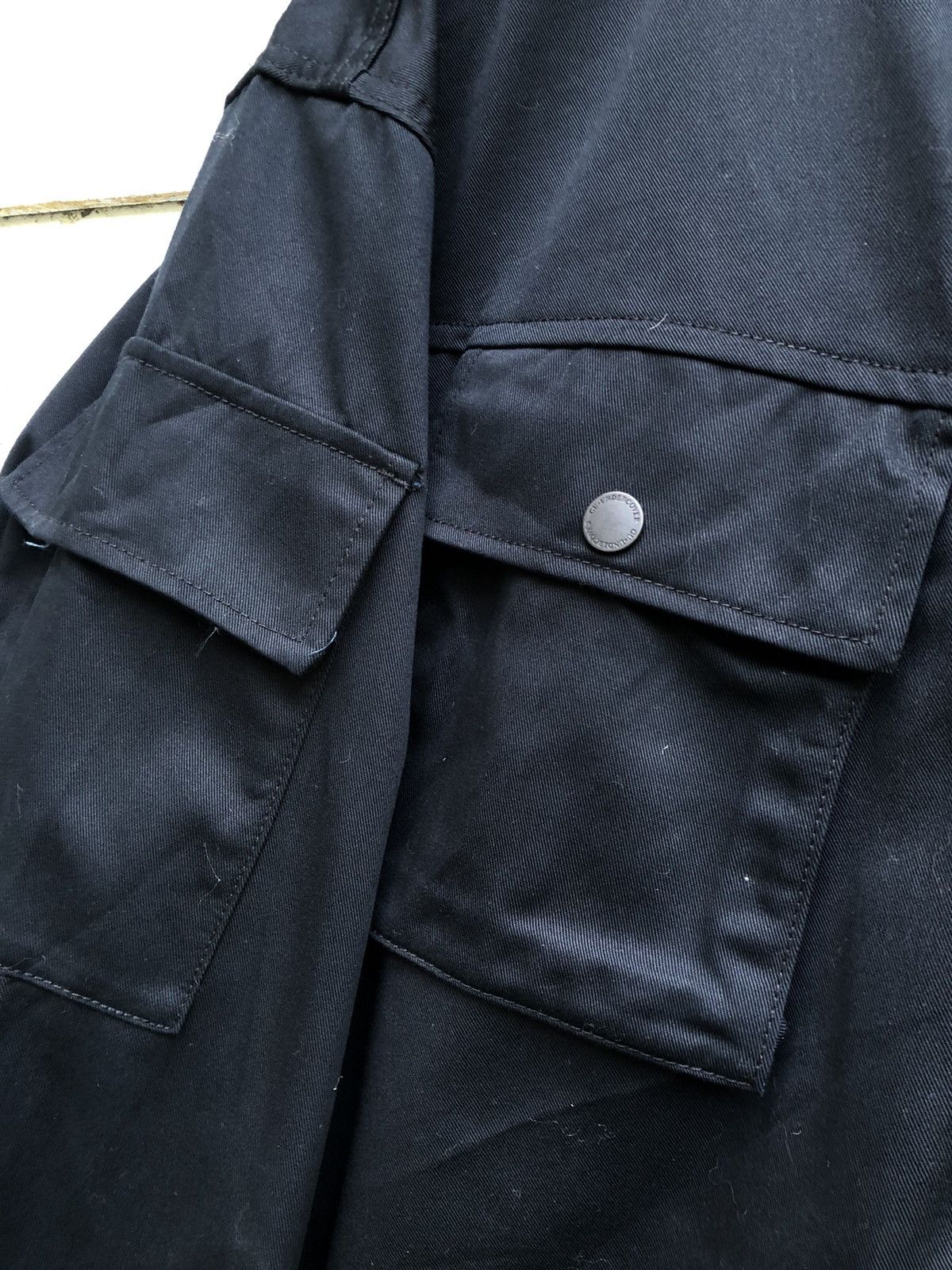 GU × Jun Takahashi × Undercover UNDERCOVER X GU BAGGY TACTICAL CARGO POCKET JACKET Size US XL / EU 56 / 4 - 7 Thumbnail