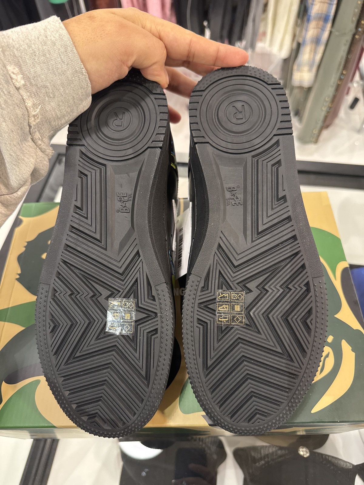 Bape Bape Complexcon Black/Multi Color Bapestas Size US 9 / EU 42 - 5 Thumbnail