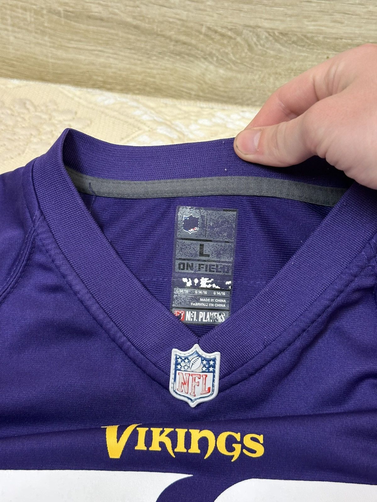 NFL 🔥 Minnesota Vikings NFL #28 Peterson Nike Jersey T Shirt Size US S / EU 44-46 / 1 - 5 Thumbnail