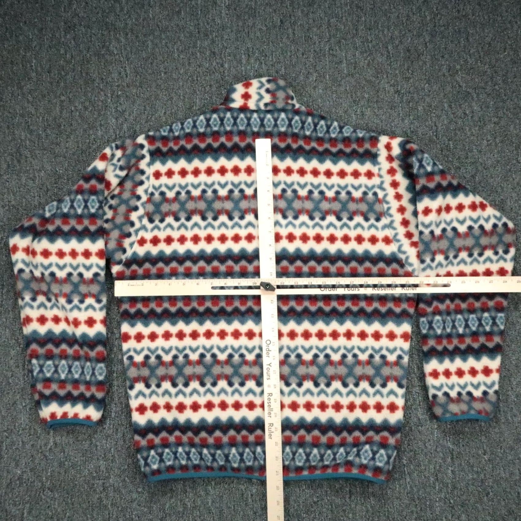 Patagonia VINTAGE Patagonia Synchilla Snap T Underwater Blue Southwestern Mens Small Red? Size US S / EU 44-46 / 1 - 7 Thumbnail