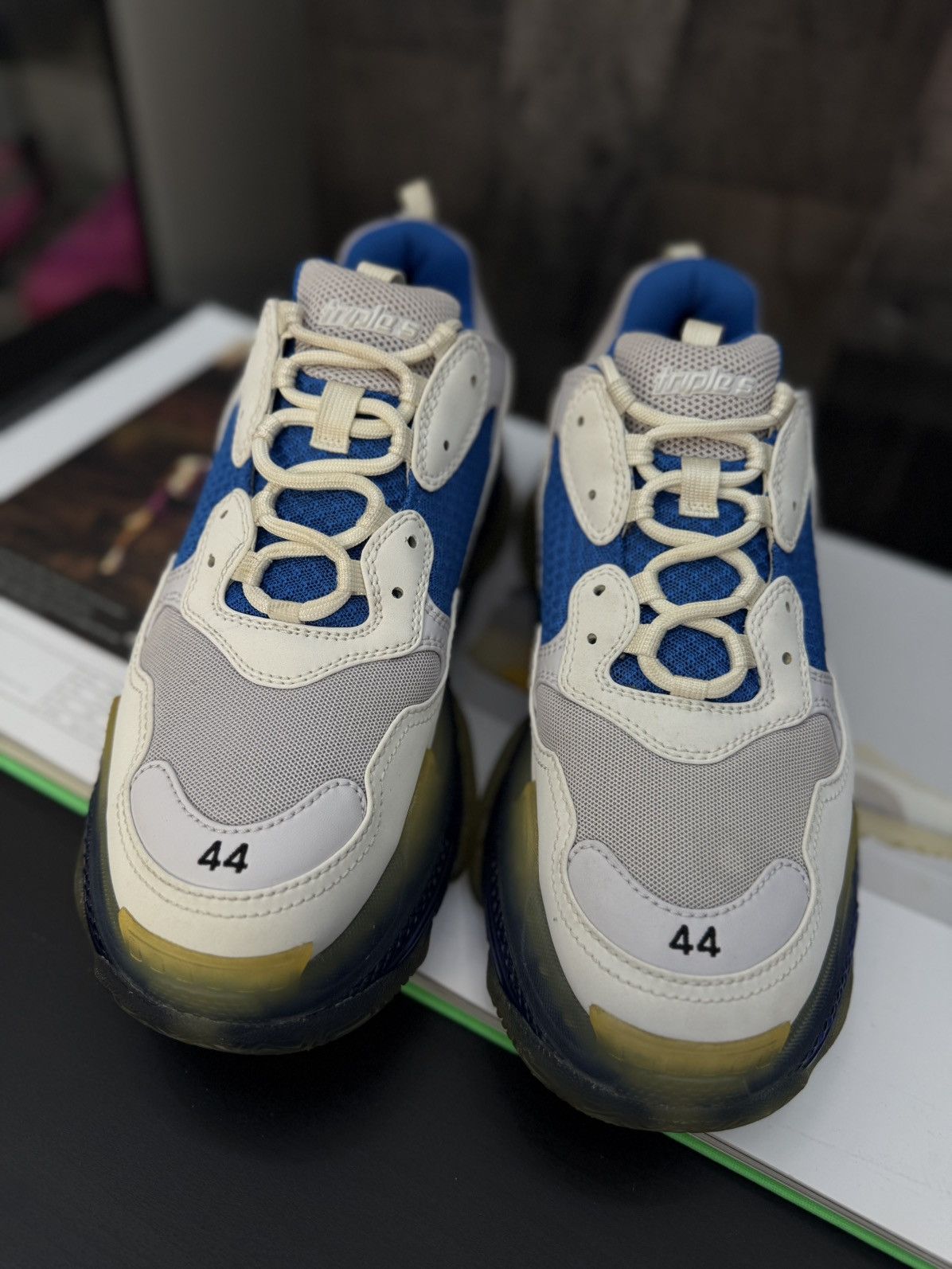 Balenciaga Balenciaga Triple S Sneakers White Blue 44EU/11US 🧼 Size US 11 / EU 44 - 7 Thumbnail