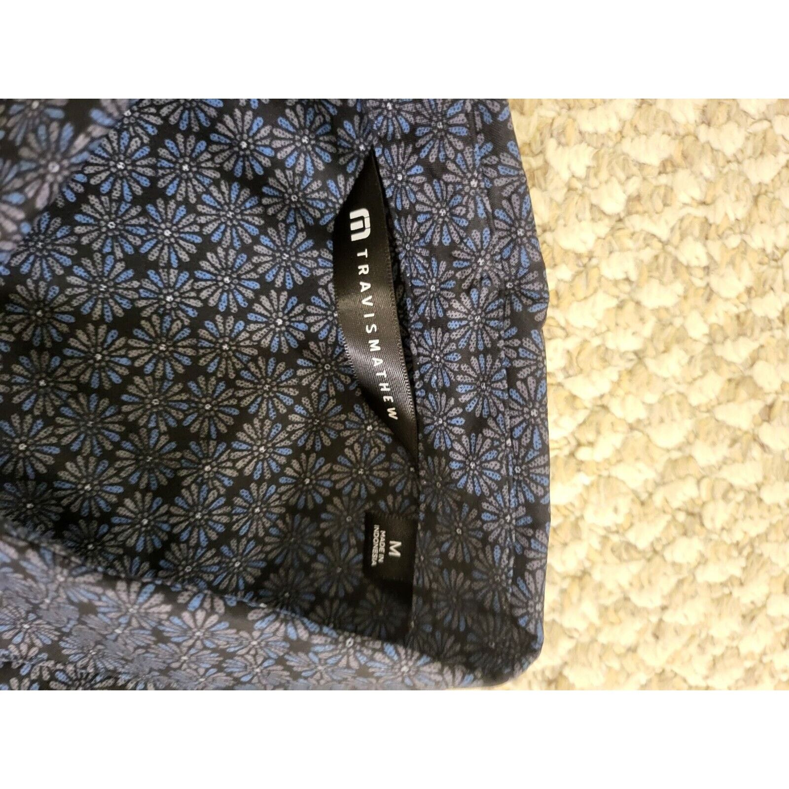 TravisMathew Travis Matthew Mens Short Sleeve Button Up Size Medium Size US M / EU 48-50 / 2 - 2 Thumbnail