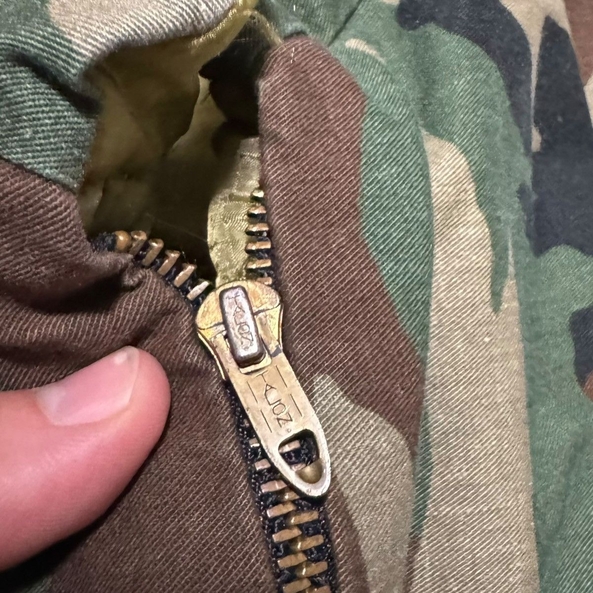 Vintage Vintage 60s 70s Camo Talon Zipper Full Zip Vest Men's Small Size US S / EU 44-46 / 1 - 3 Thumbnail