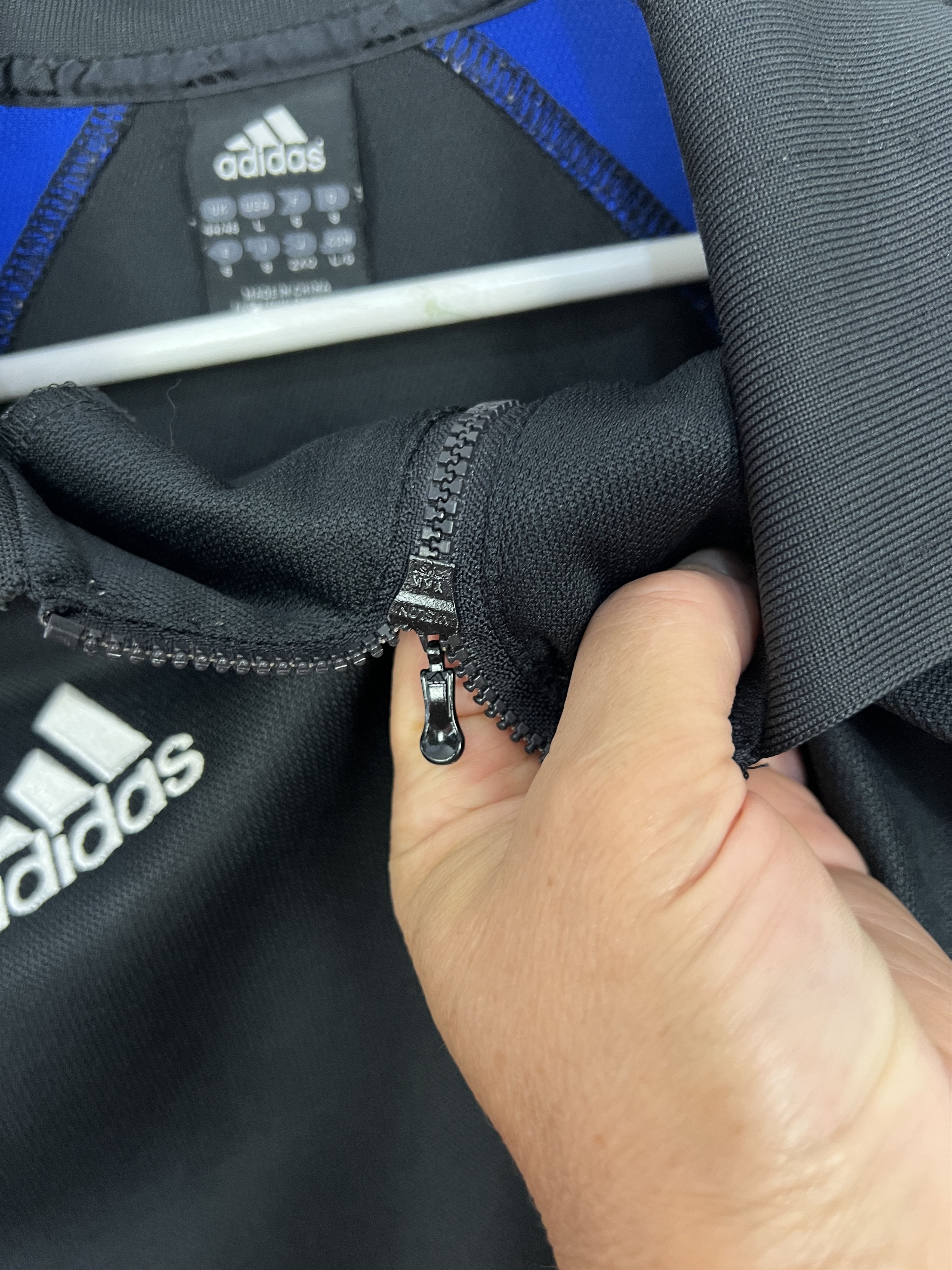 Adidas Vintage Adidas Newcastle United Football Train Polo Shirt Size US L / EU 52-54 / 3 - 3 Thumbnail