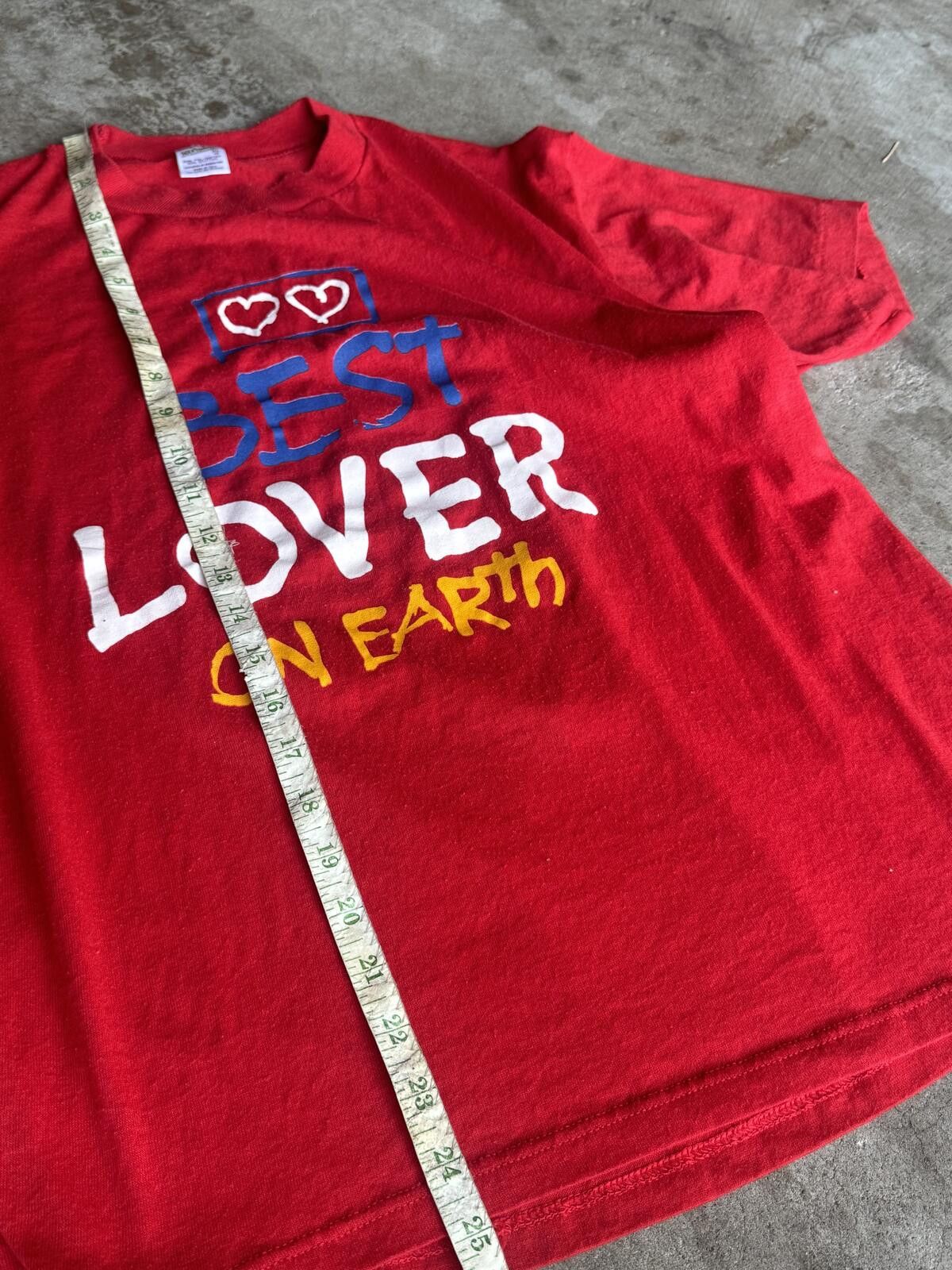 Salem Sportswear Mom Vintage 90s Best Lover on Earth Single Stitch Red Tee Size US XL / EU 56 / 4 - 4 Thumbnail