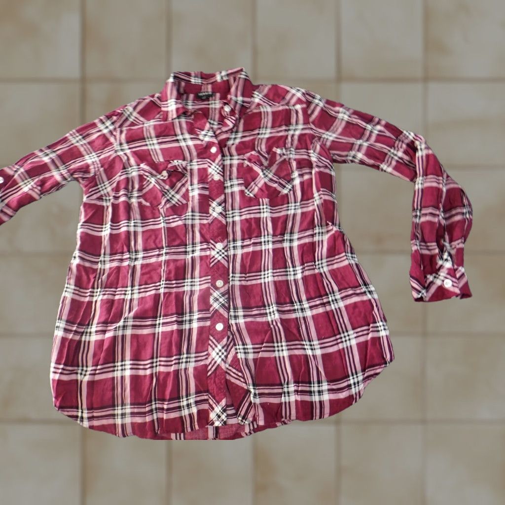 Torrid Torrid Button-Up Shirt Womens 00 Red Plaid Casual Knit Rayon Long Sleeve Collared Plus Size Regular Basic Classic Stretch Size XXS / US 00 / IT 34 - 1 Thumbnail