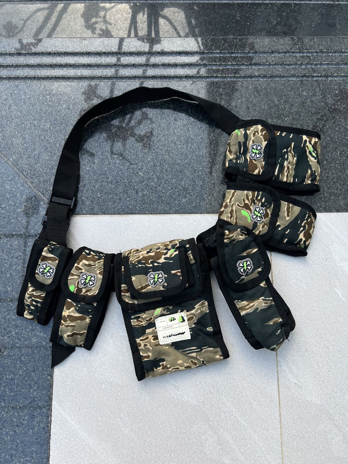 バッグ UNDERCOVER FUCK FINGER EMBROID TOTE BAG Undercover UNDERCOVER FUCK FINGER Embroidered Tote Bag Large