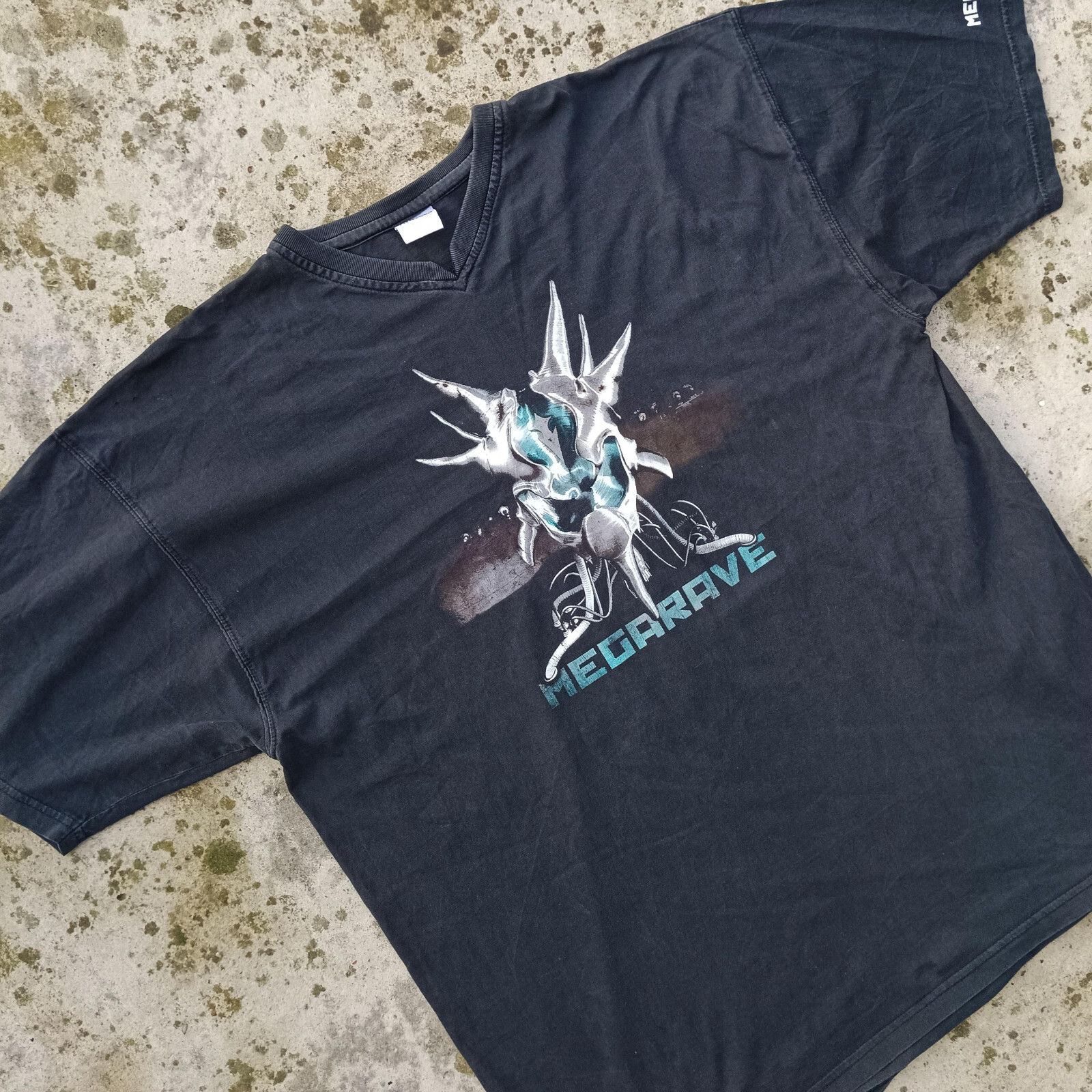 Vintage 00s Megarave Tshirt L Gabber Thunderdome Electronic Hardcore Size US L / EU 52-54 / 3 - 1 Thumbnail