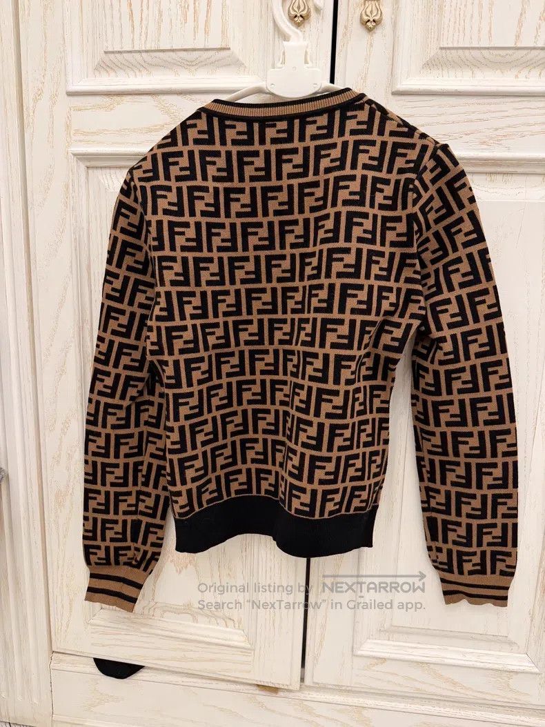Fendi Fendi Double F Monogram Long Sleeve Knit Cashmere Sweater Size XS / US 0-2 / IT 36-38 - 2 Thumbnail