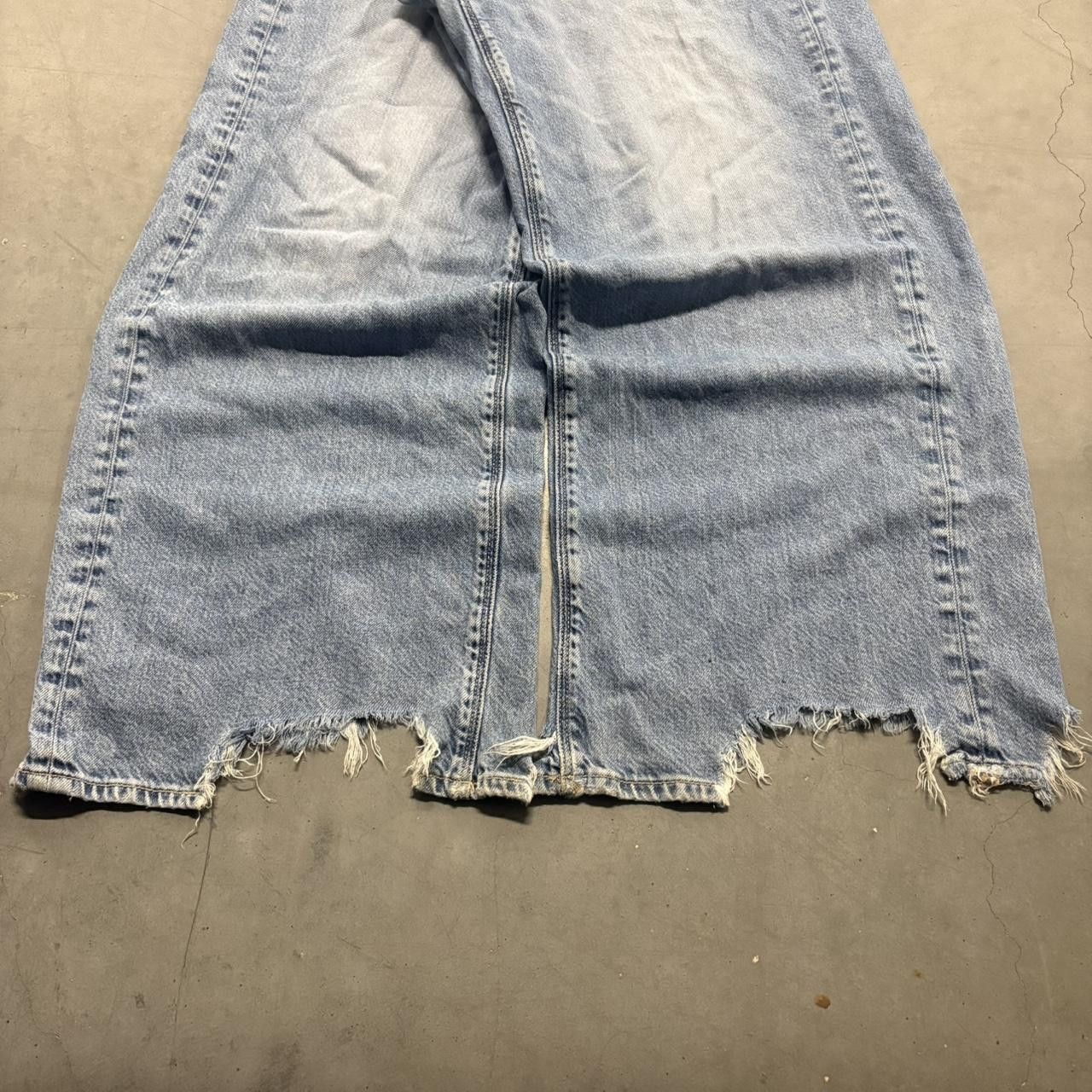 Vintage Crazy Vintage Y2K/2000s Super Baggy Wideleg Skater Streetwear Medium Wash Denim Jeans! Size US 36 / EU 52 - 5 Thumbnail