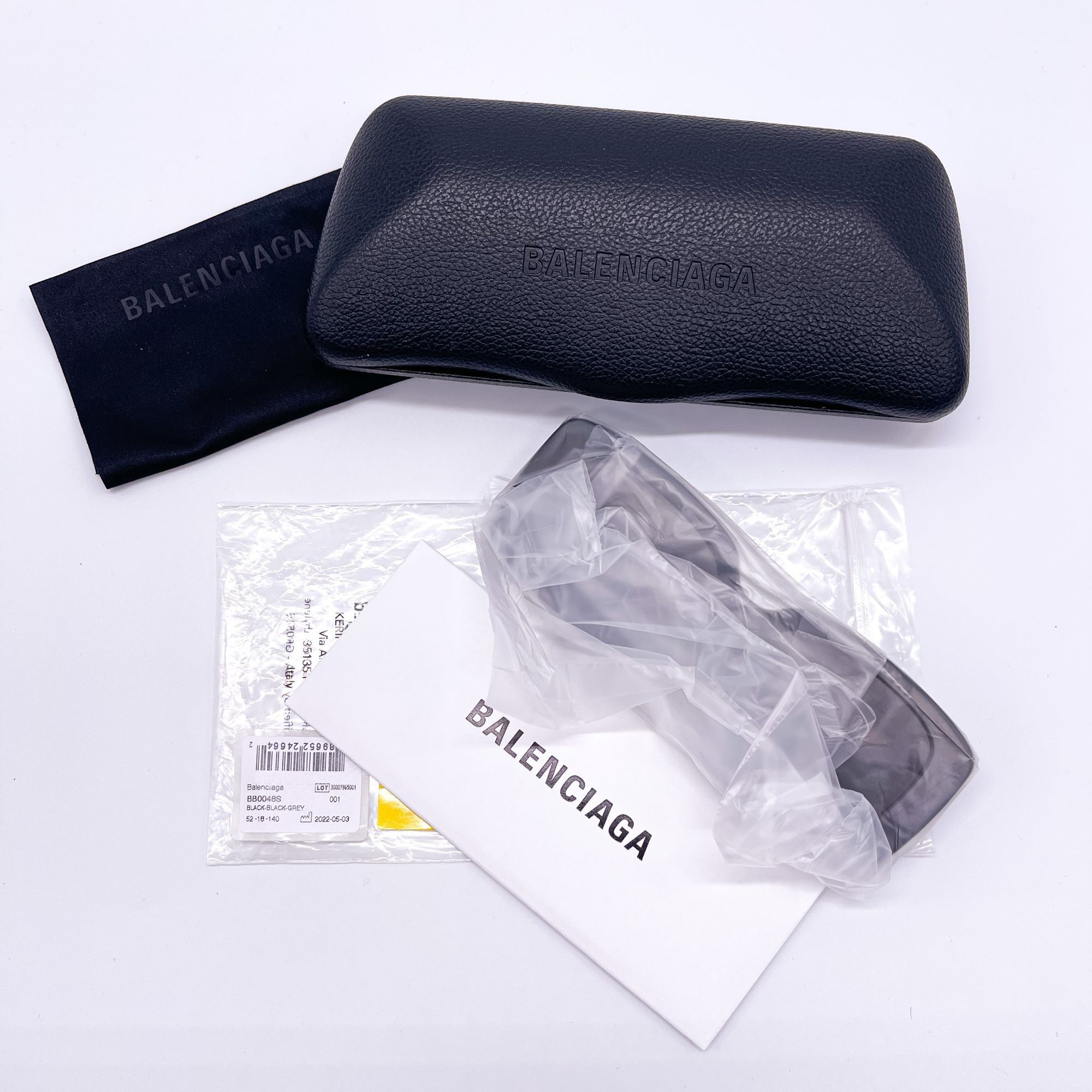 Balenciaga NEW BALENCIAGA SUNGLASSES BB0048S 001 Size ONE SIZE - 9 Thumbnail