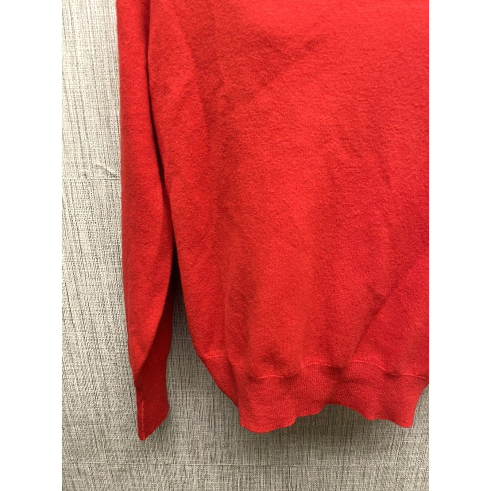 Vintage VINTAGE Castle Pines Golf Red Cashmere V-Neck Sweater Mens Medium Size US M / EU 48-50 / 2 - 3 Thumbnail