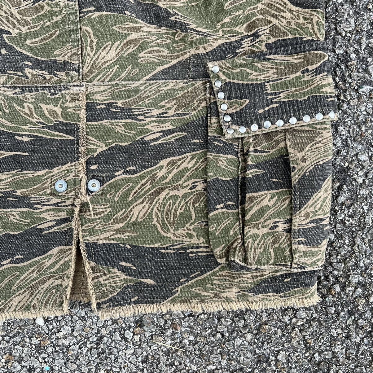 Hysteric Glamour RARE‼️Hysteric Glamour Camo Tiger Stripe Cargo Skirt RRL Size 30" / US 8 / IT 44 - 11 Thumbnail