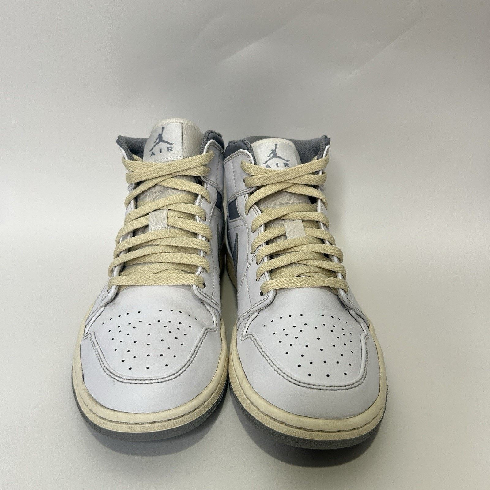 Jordan Brand Nike Air Jordan 1 Mid Retro “Neutral Grey White” 554724-135 Size US 9.5 / EU 42-43 - 2 Thumbnail