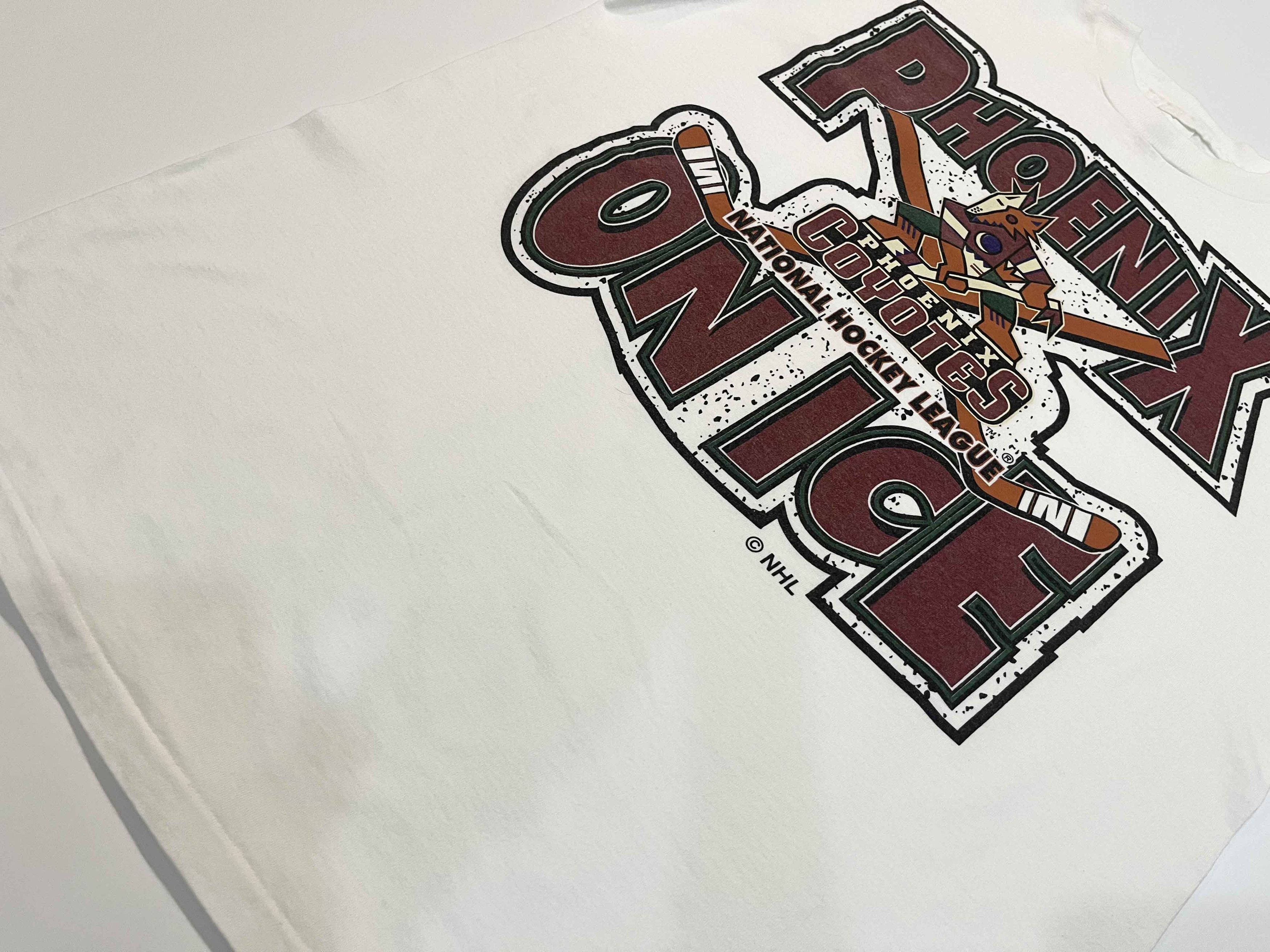 Logo 7 × NHL × Vintage Vintage Logo 7 NHL Phoenix Coyotes Hockey T-Shirt Size US L / EU 52-54 / 3 - 5 Thumbnail