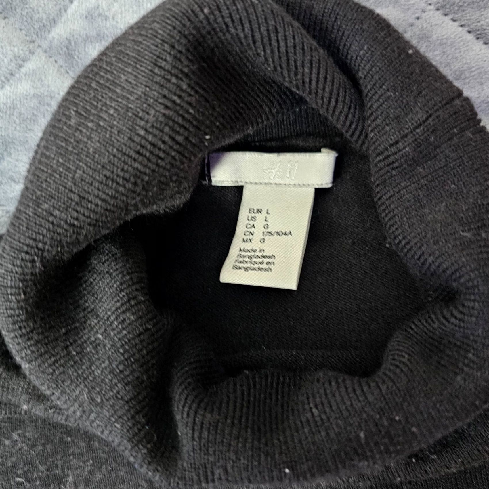 H&M H&M Turtleneck Sweater Womens Size L Black Tight Knit Button Accent Casual Pullover Knit Long Sleeve Split: 0 Size L / US 10 / IT 46 - 7 Thumbnail