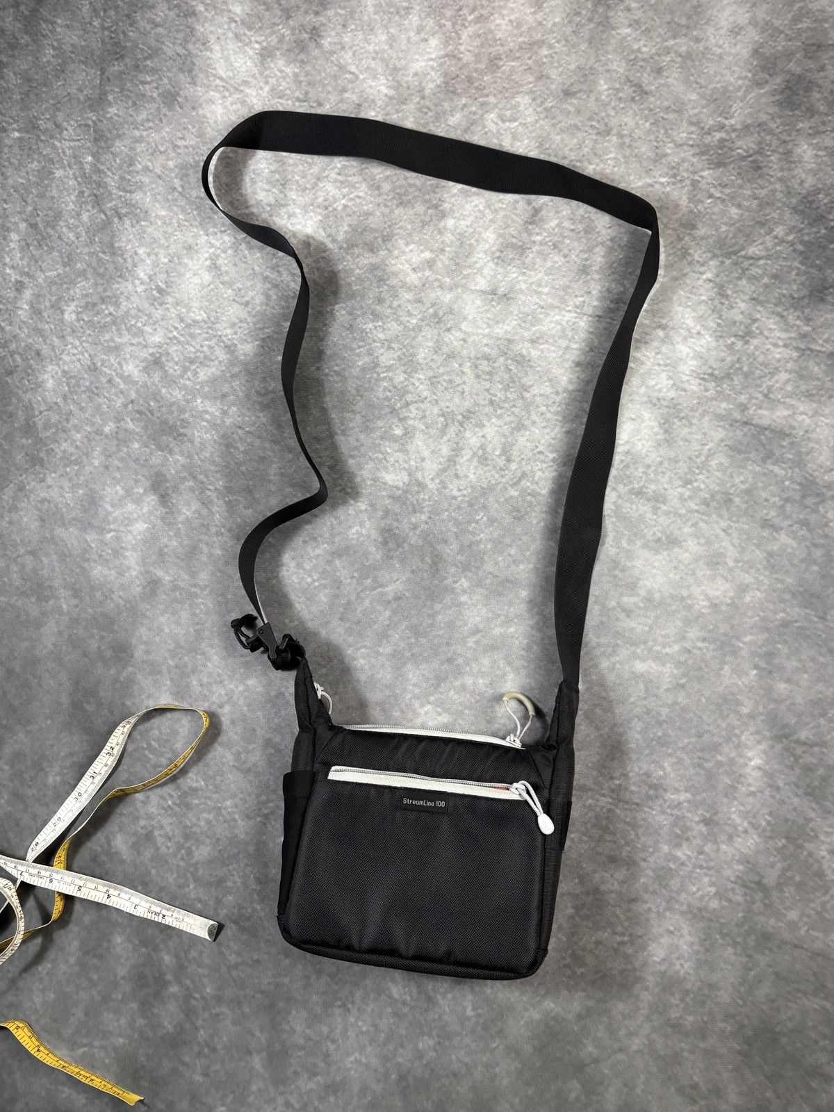 Lowepro Lowepro Sling Bag StreamLine 100Mini Messenger Day Side Pack Size ONE SIZE - 11 Thumbnail