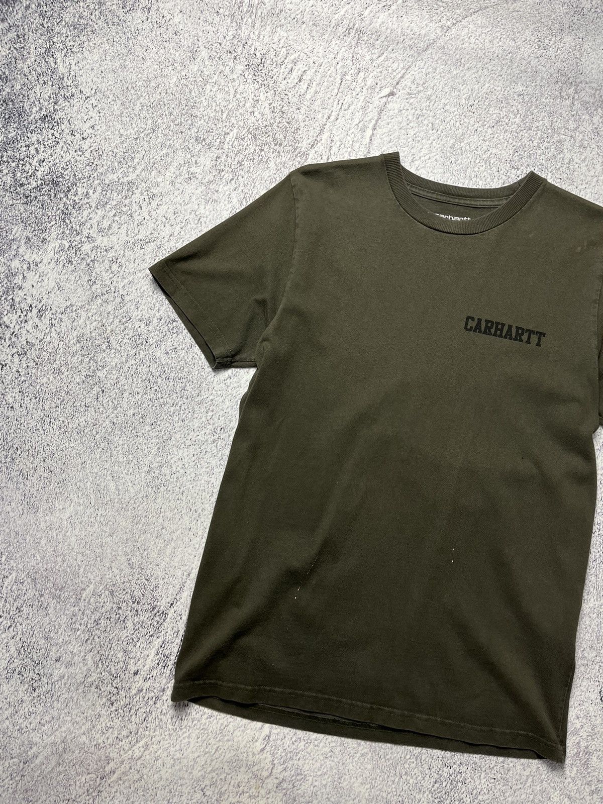 Carhartt Vintage Carhartt Distressed T-shirts Streetwear Y2K Size US S / EU 44-46 / 1 - 2 Thumbnail