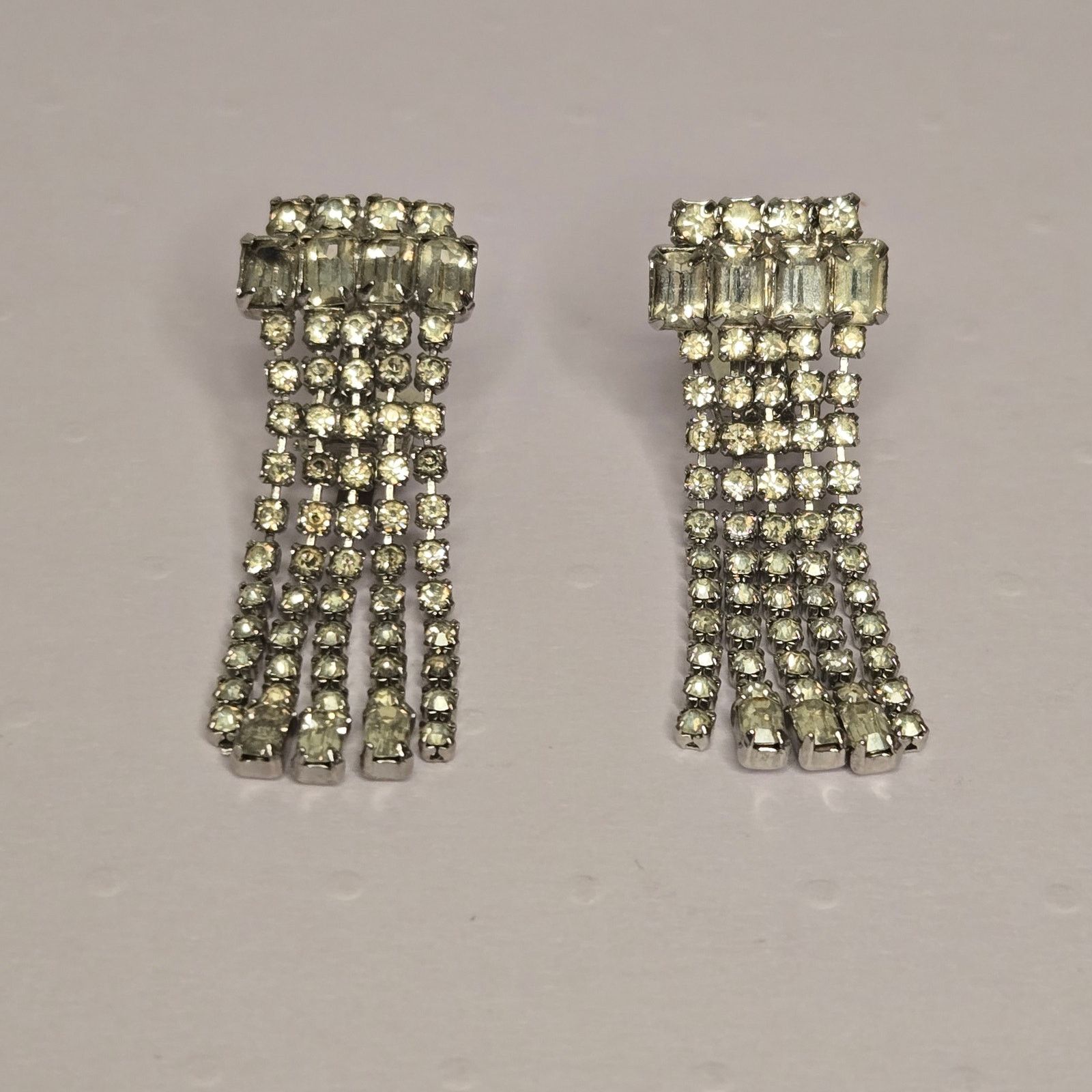 Vintage Vintage Clear Rhinestone Waterfall Clip On Earrings Size ONE SIZE - 3 Thumbnail