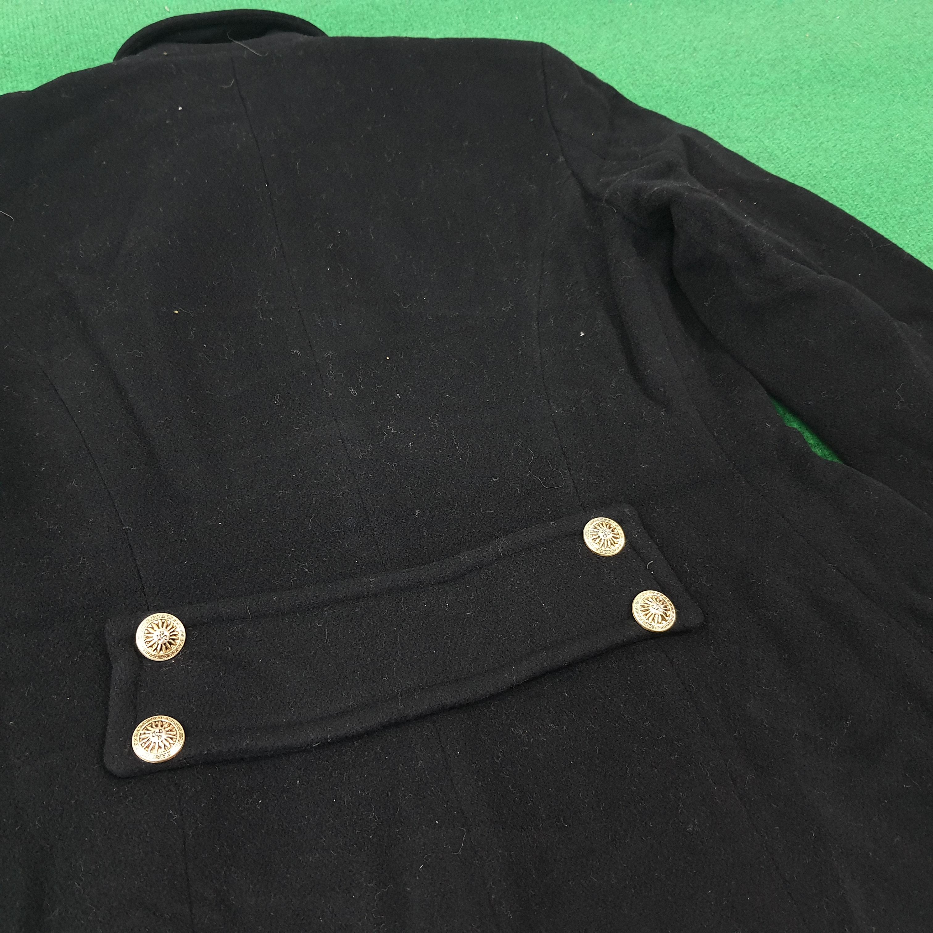 Versace × Vintage Vintage Versace Sport Formal Blazer C233N4 Size US S / EU 44-46 / 1 - 5 Thumbnail