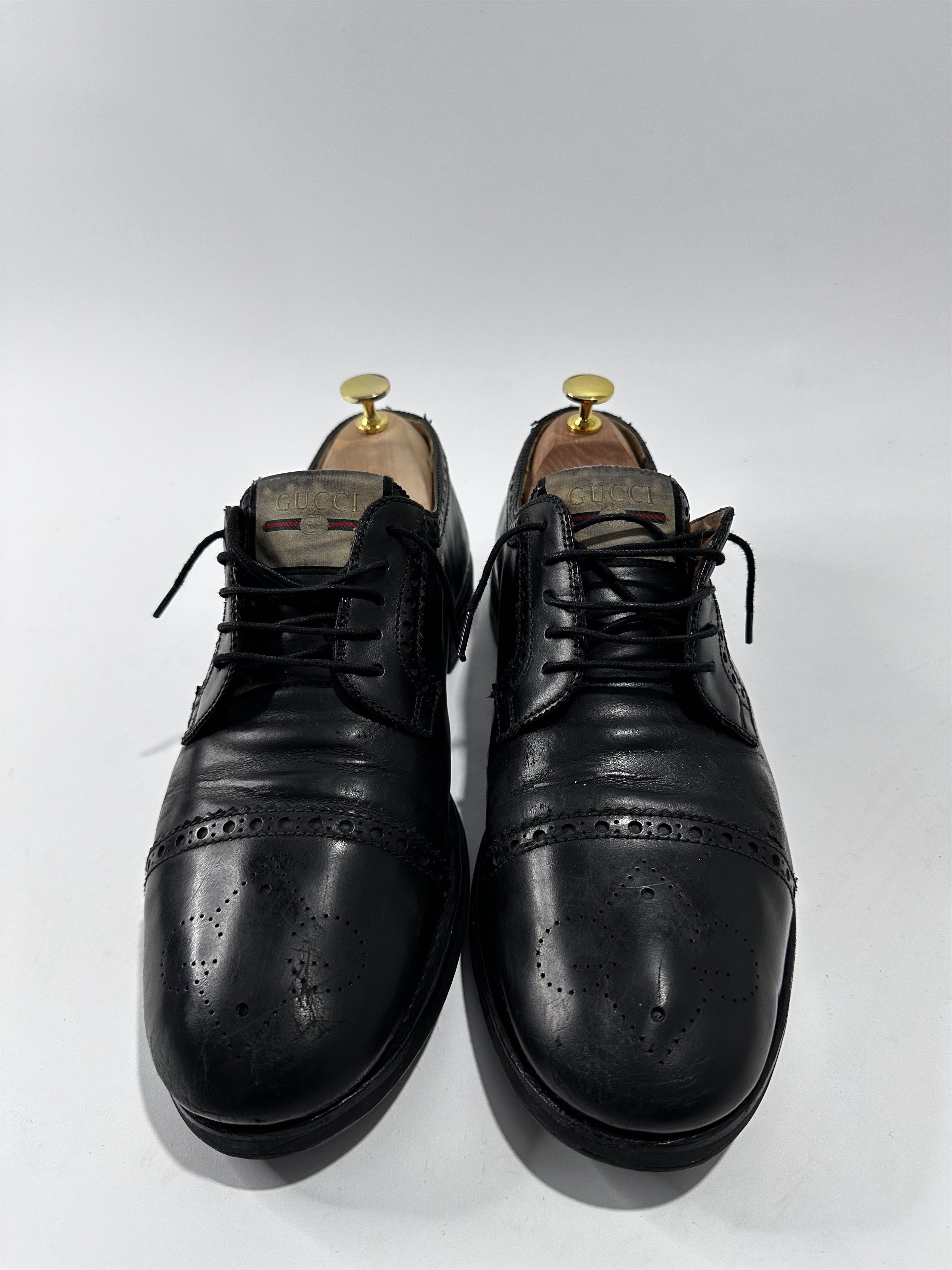 Gucci Gucci Goodyear Welted Black Leather Brogue Oxford  display picture 2