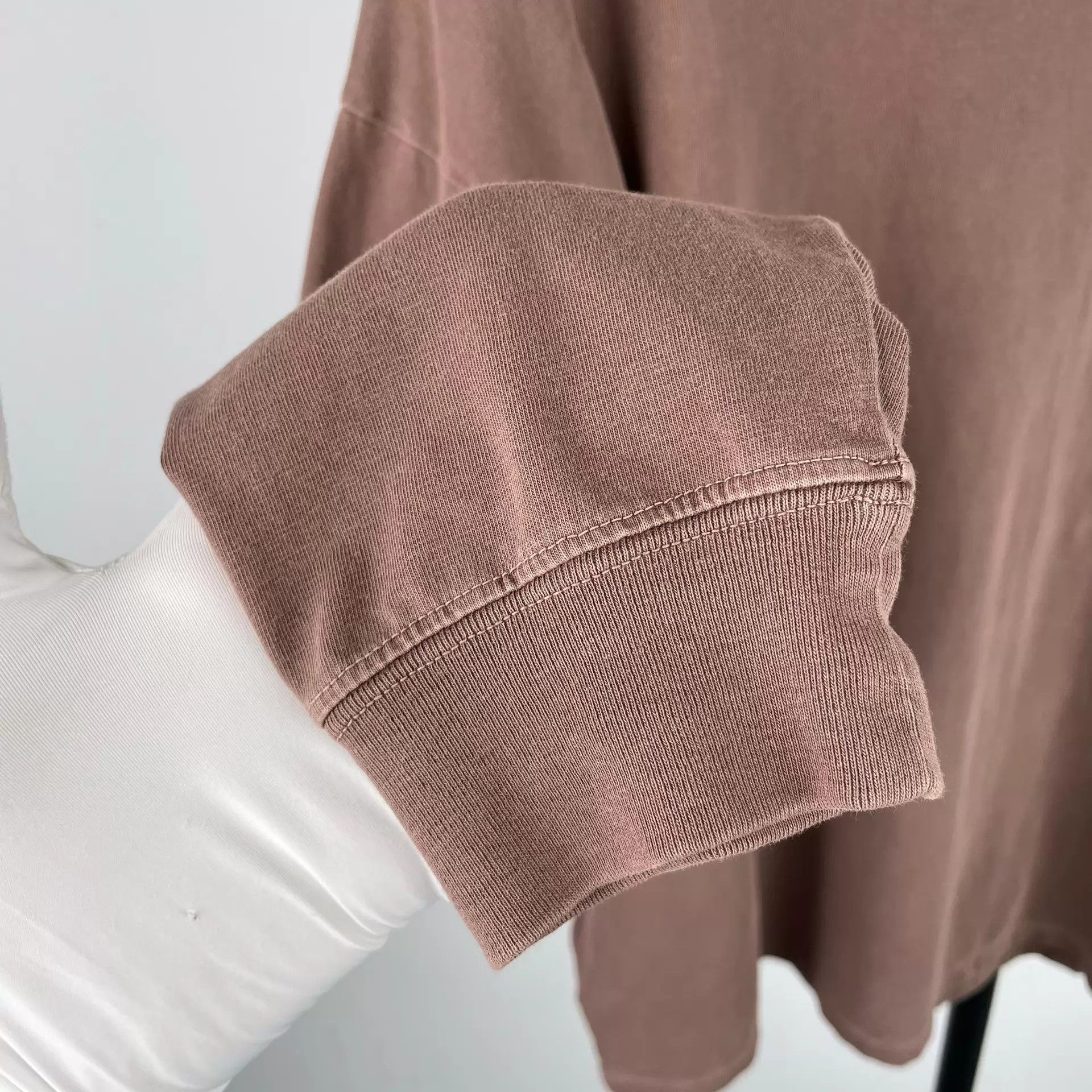 Miu Miu MIU MIU brown long sleeve sweatshirt XS Size XS / US 0-2 / IT 36-38 - 9 Thumbnail