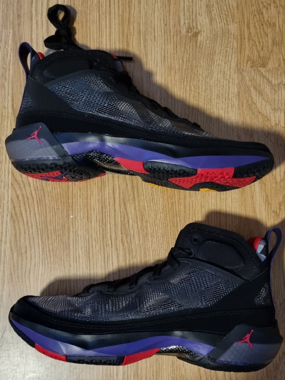 Jordan Brand Jordan 37 Raptors Size US 6.5 / EU 39-40 - 3 Thumbnail