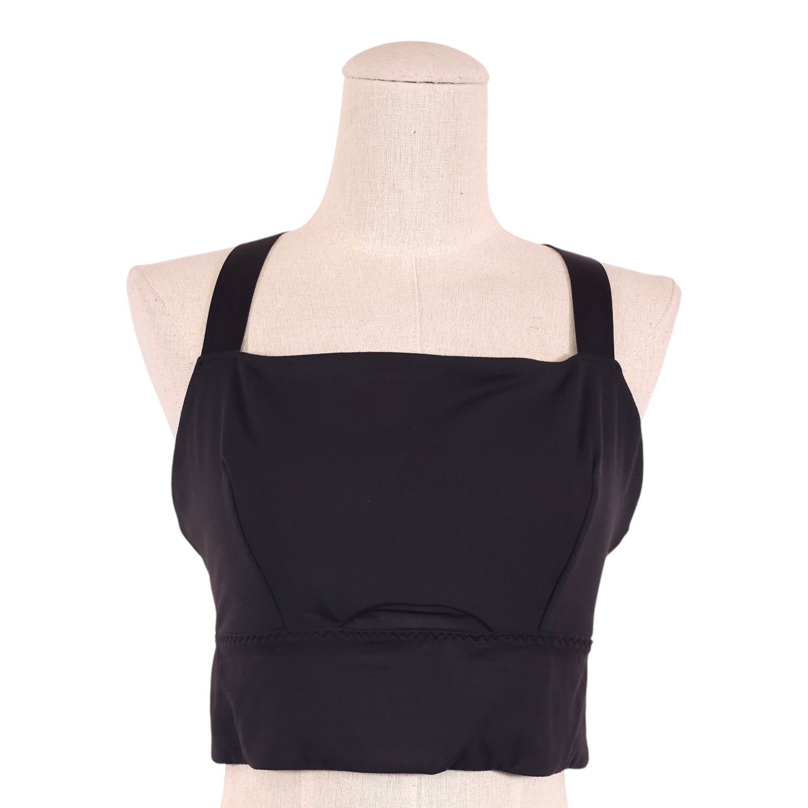 Athleta Athleta D-DD Lotus Bra In Powervita Black Sz Medium Size ONE SIZE - 1 Thumbnail