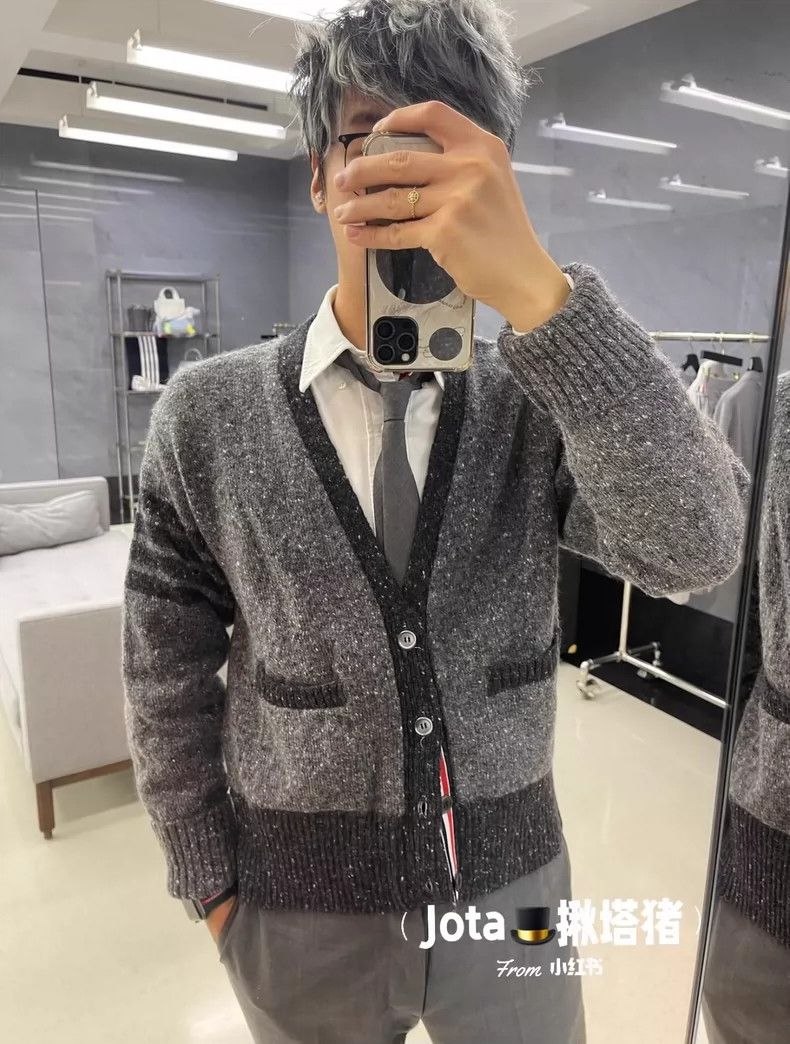 Thom Browne Thom browne Black and gray four-bar wool cardigan jacket 25 Size US L / EU 52-54 / 3 - 7 Thumbnail