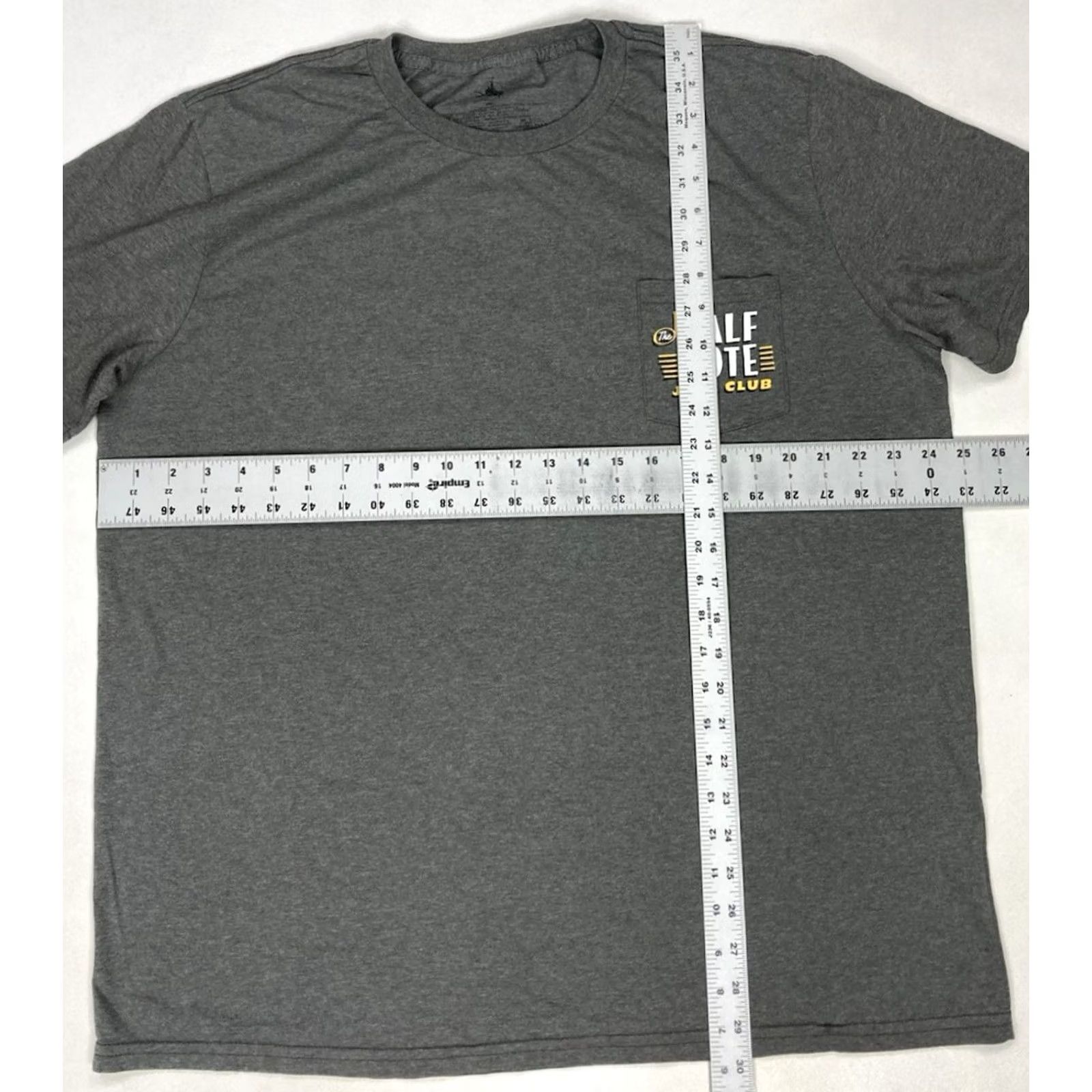 Disney Disney T-Shirt Men XXL Gray Pocket Graphic Print The Half Note Jazz Club Crew Neck Short Sleeve Size US XL / EU 56 / 4 - 6 Thumbnail