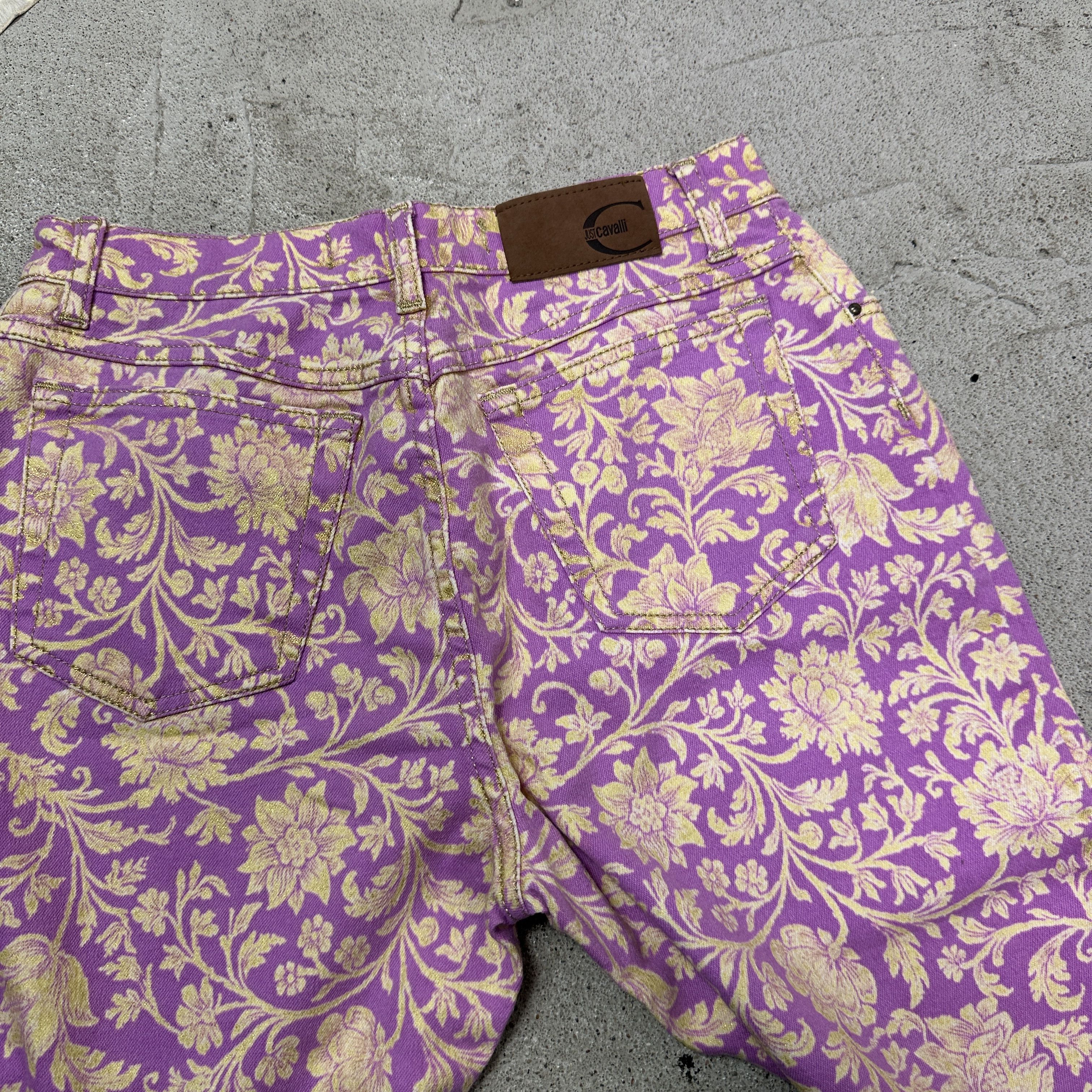 Roberto Cavalli Vintage Preppy Fullrpint Flowers Roberto Cavalli Pants 00s Size 25" / US 0 / IT 36 - 6 Thumbnail