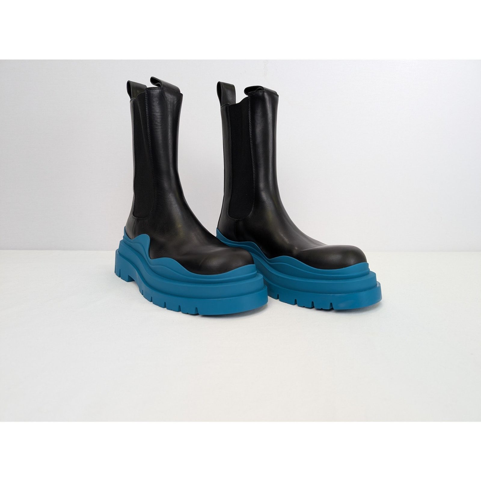 Bottega Veneta o1rshd1 Military Calf Tire Boot Calfskin in Black Size US 11 / EU 44 - 5 Thumbnail