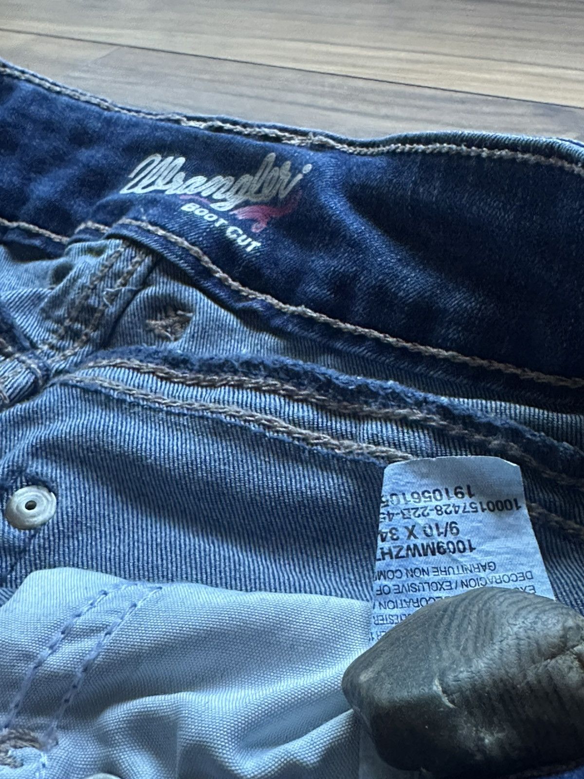 Silver Jeans Co. Woman’s wrangler boot cut jeans Jeans Size 32" / US 10 / IT 46 - 5 Thumbnail