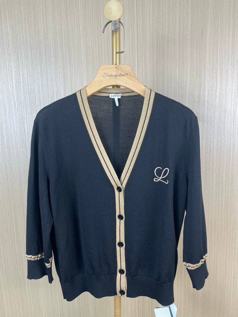 Loewe LOEWE Black wool cardigan Size M / US 6-8 / IT 42-44 - 1 Thumbnail